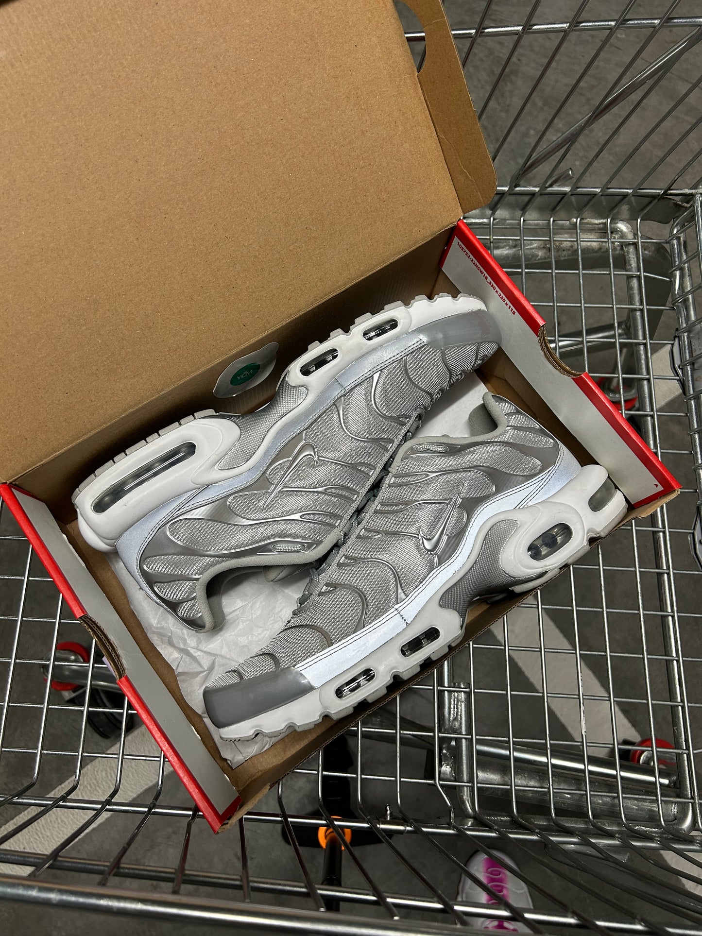 Nike Air Max Plus Metalic Silvers US11.5 Men’s
