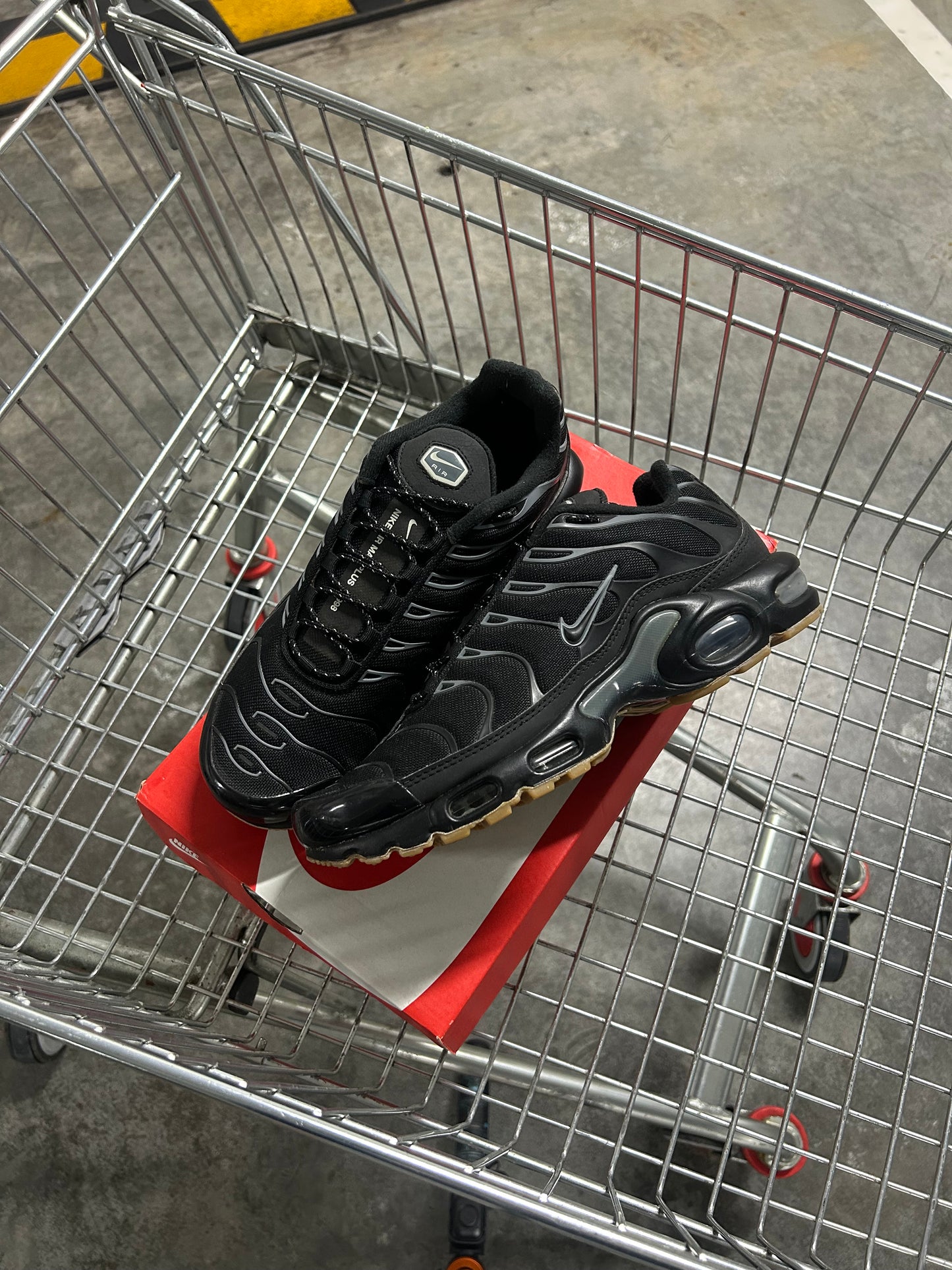 Nike Air Max Plus Black Gum Men’s US8.5