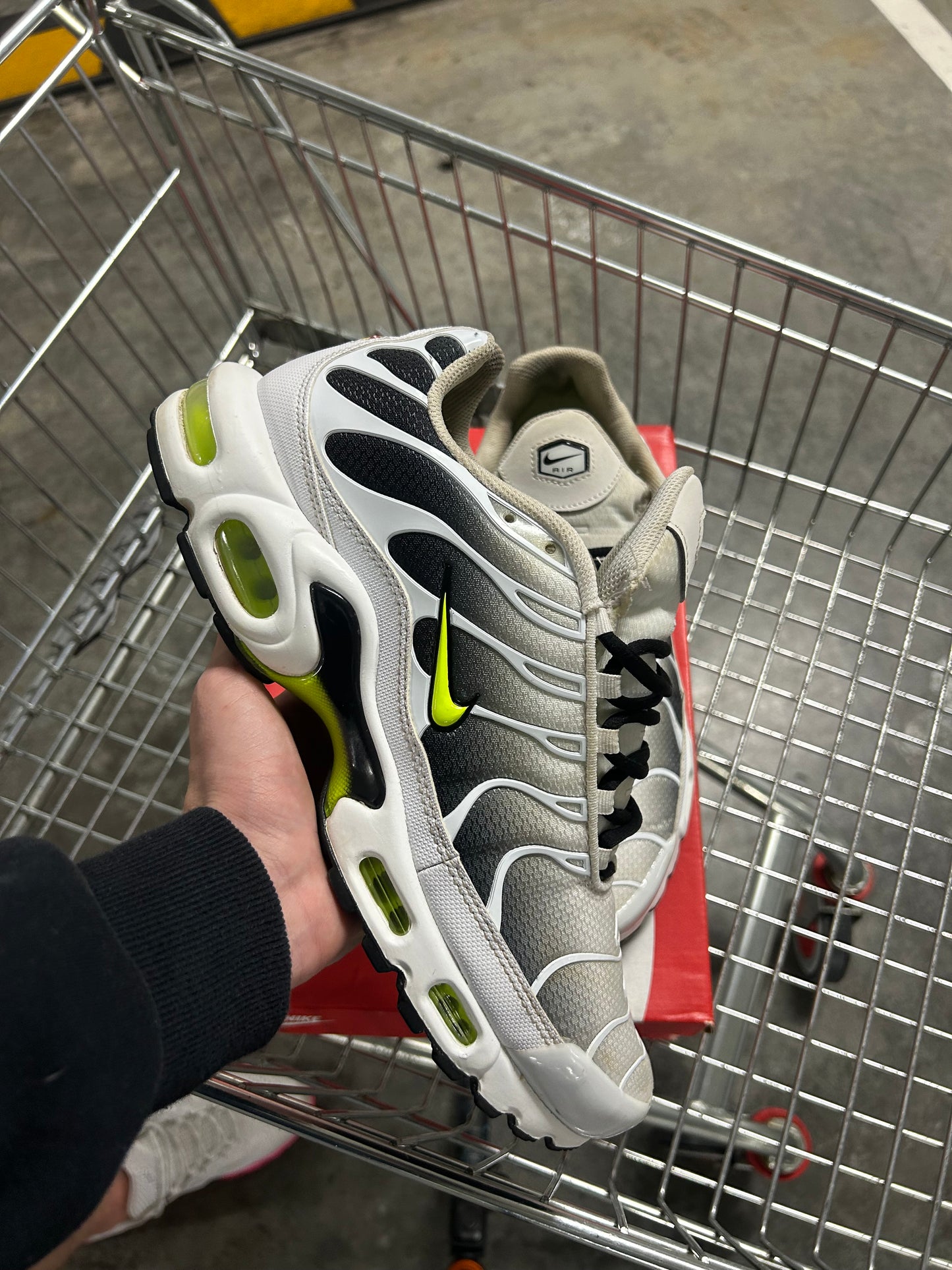 Nike Air Max Plus Volt Fades Men’s US10.5