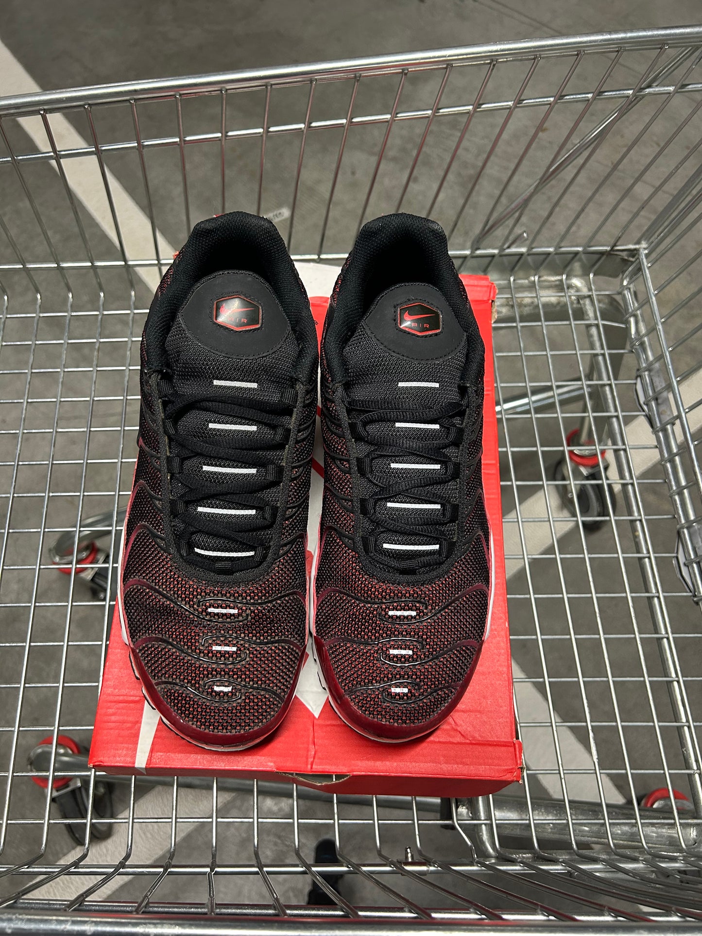 Nike Air Max Plus Red Black US10.5 Men’s