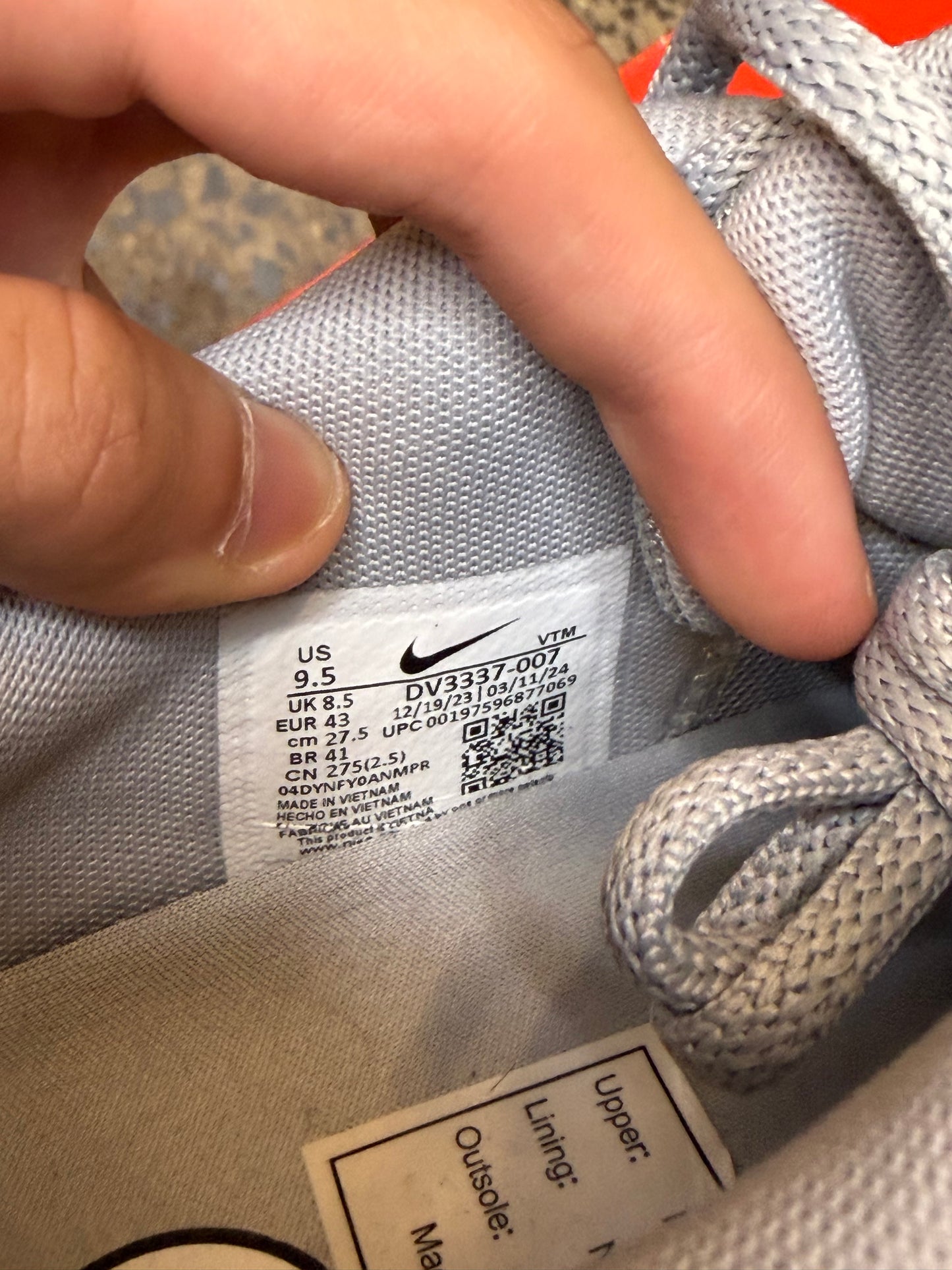 Nike Air Max DN Wolf Grey US9.5