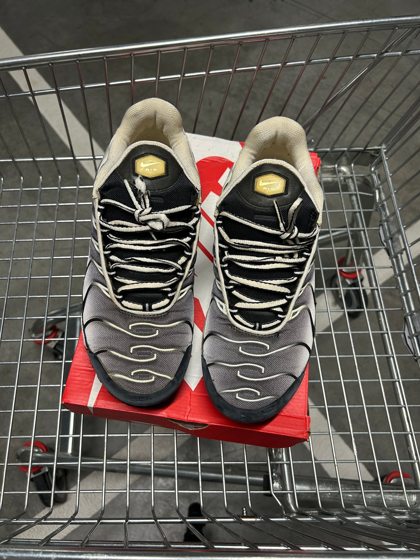Nike Air Max Plus Smokes 2004 Men’s US10