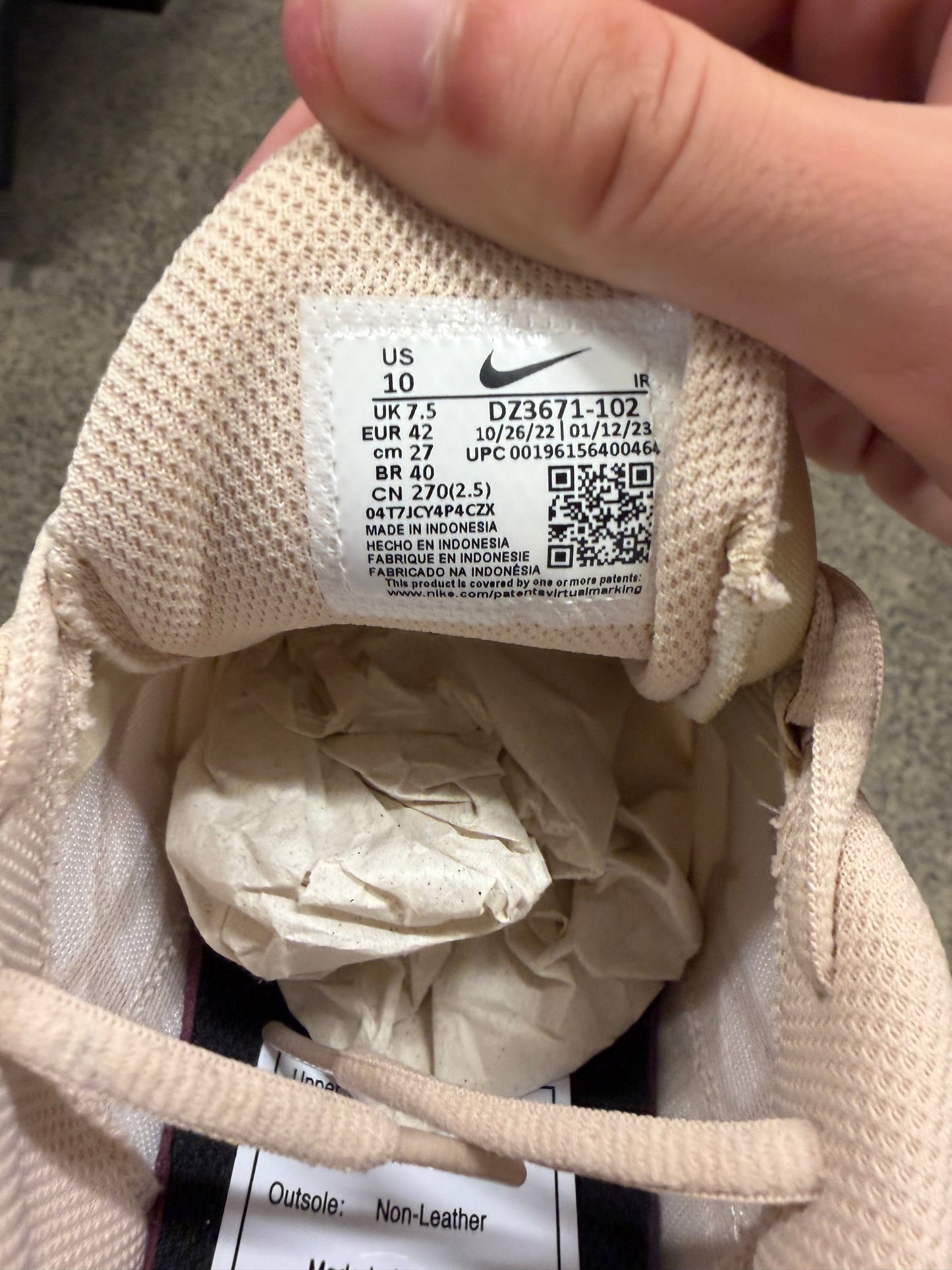 Nike Air Max Plus "Sanddrift Pink Oxford" US10 Women's/ 8.5 Men's