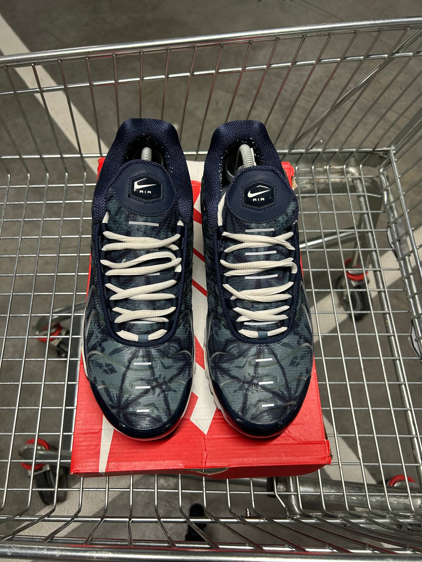 Nike Air Max Plus Navy Palm Trees 2018 Men’s US10