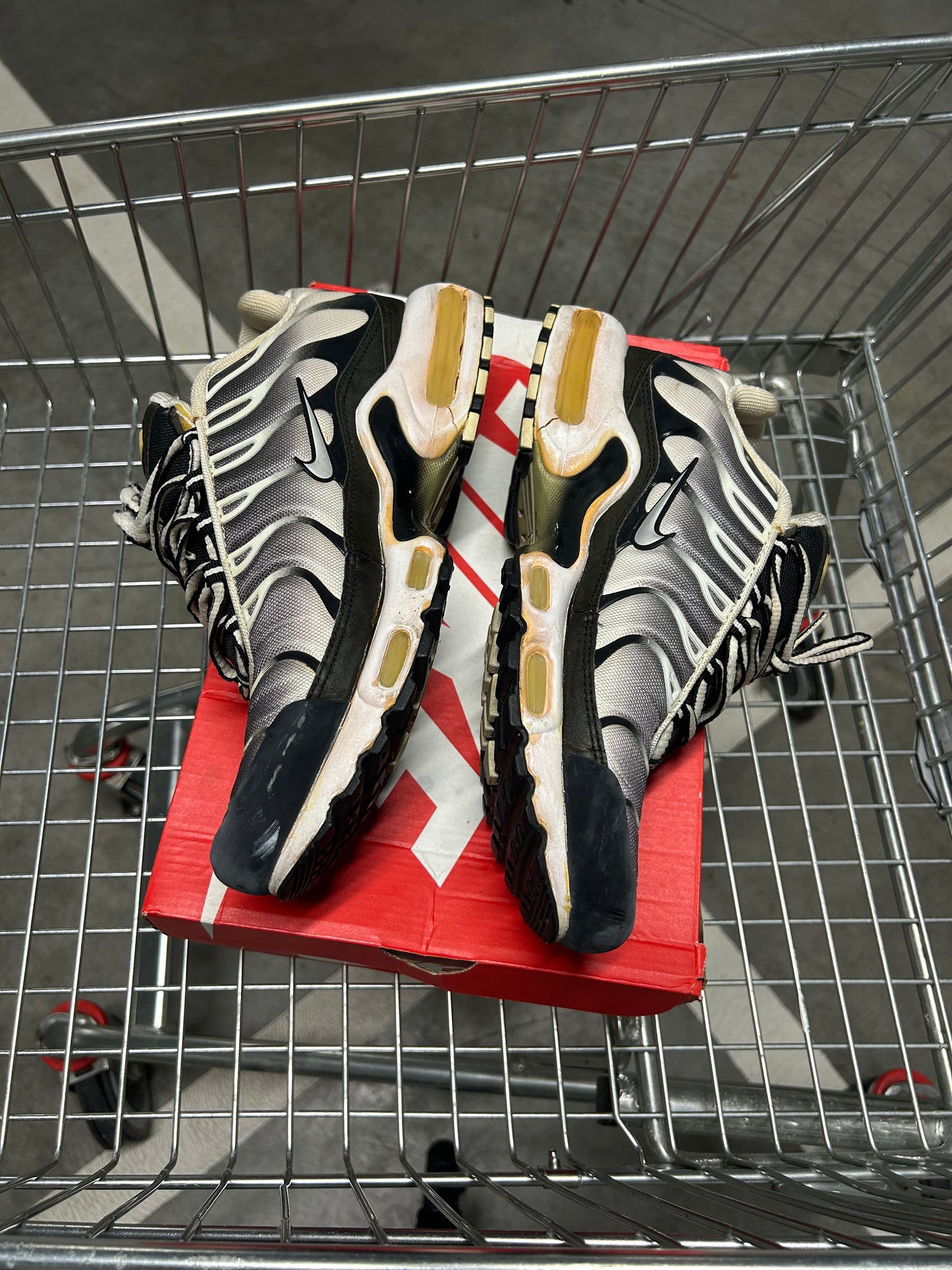 Nike Air Max Plus Smokes 2004 Men’s US10