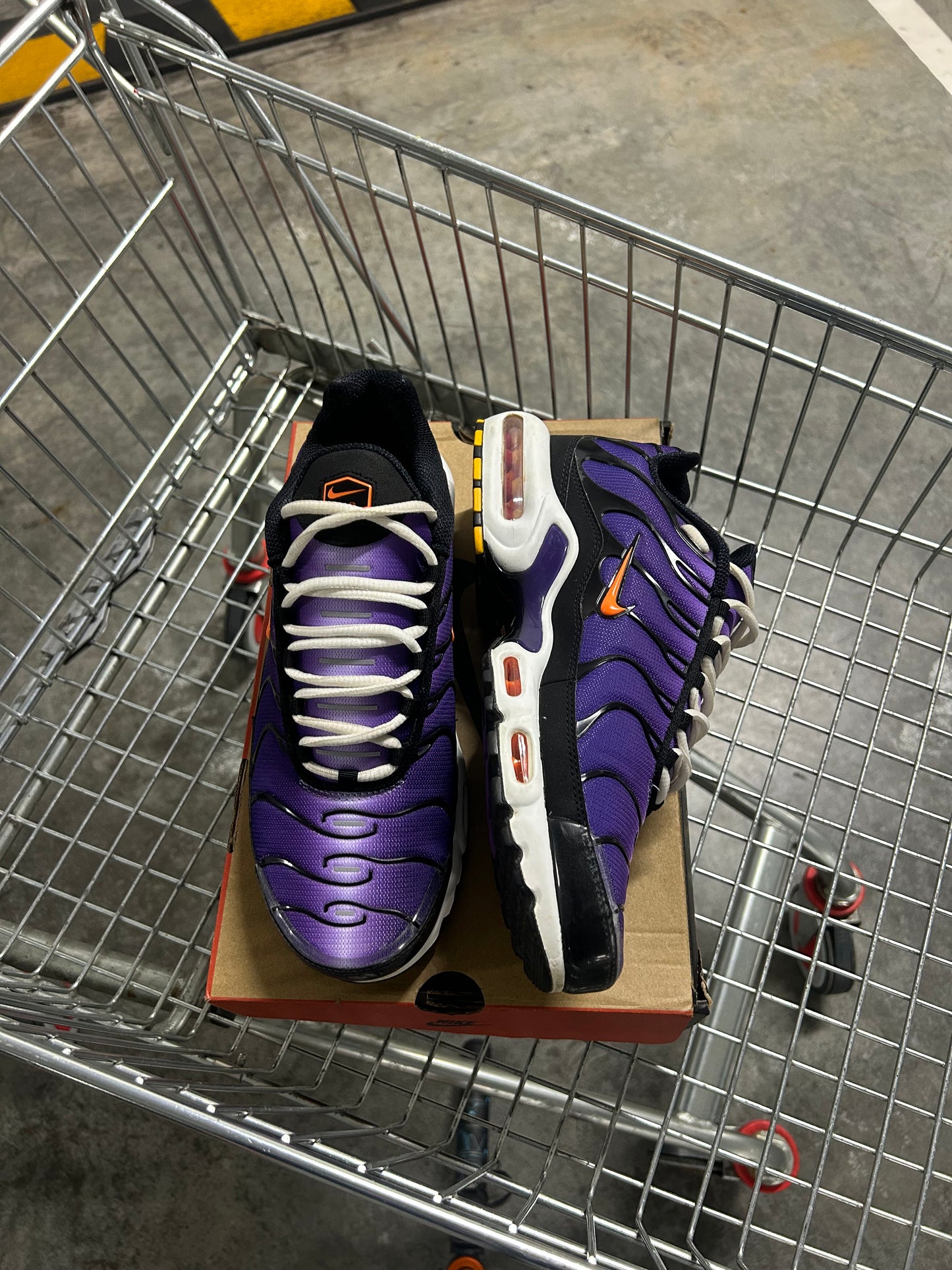 Nike Air Max Plus Purple Volts Men’s US10.5