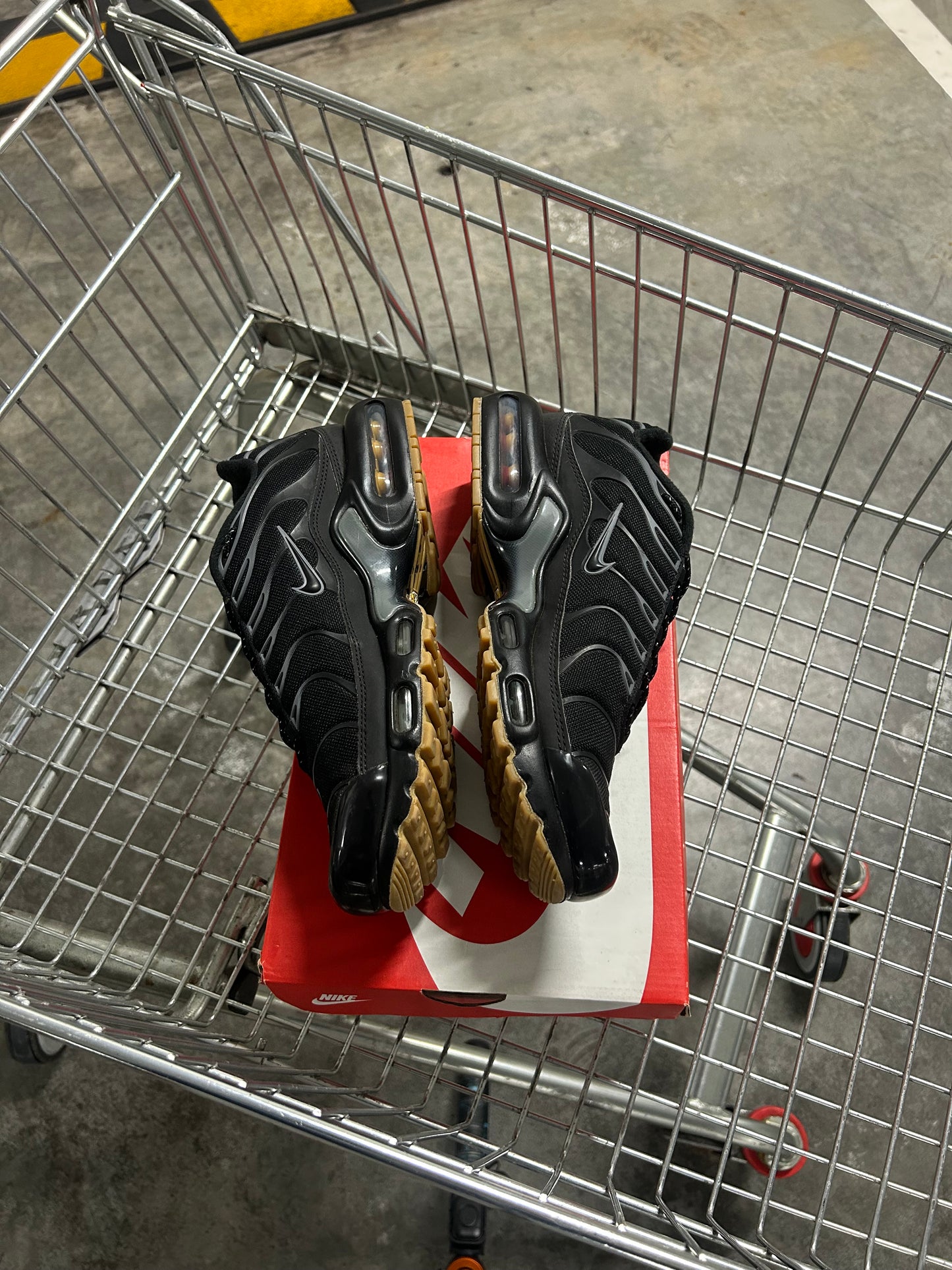 Nike Air Max Plus Black Gum Men’s US8.5