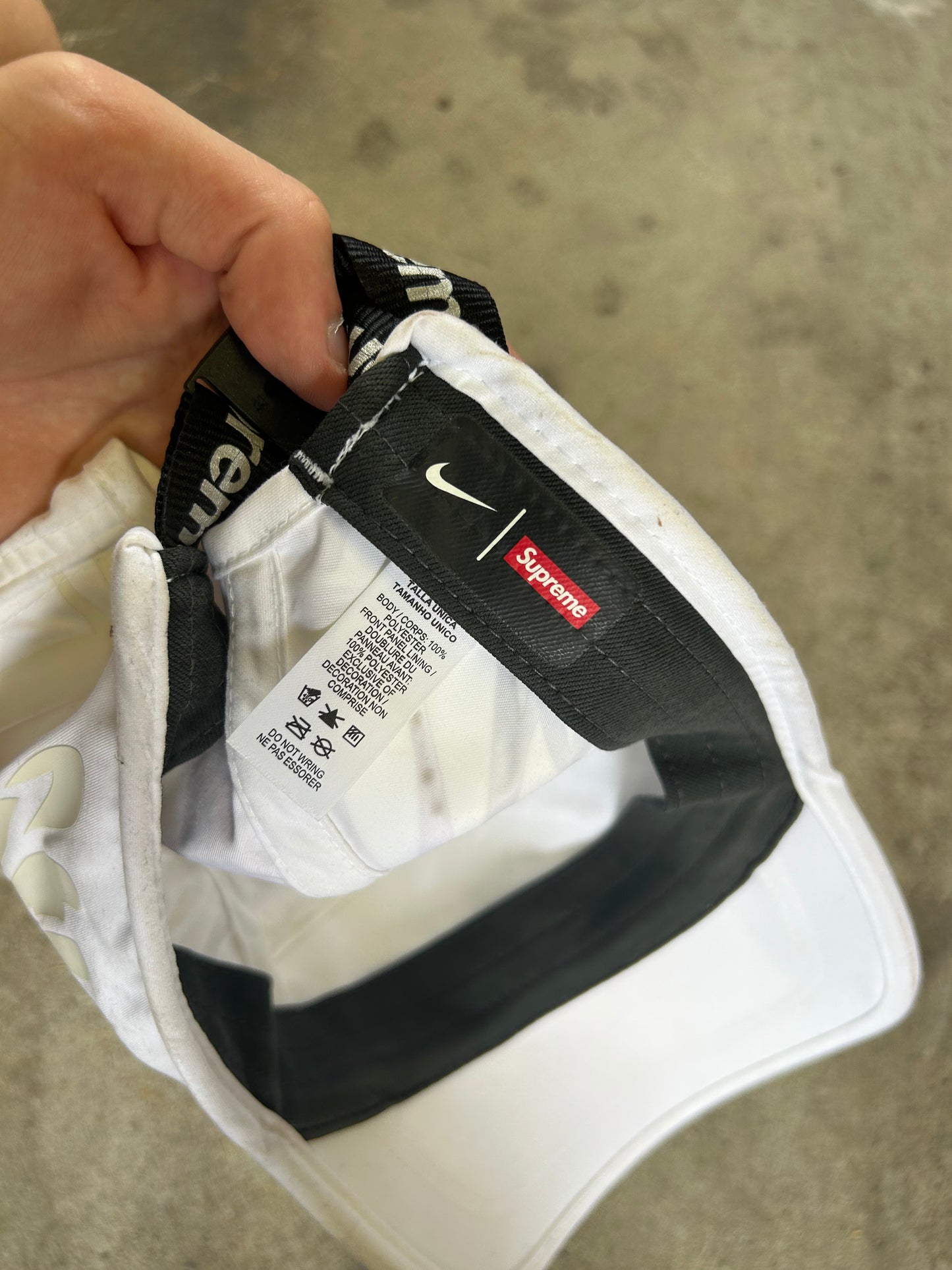 Nike TN x Supreme White Hat