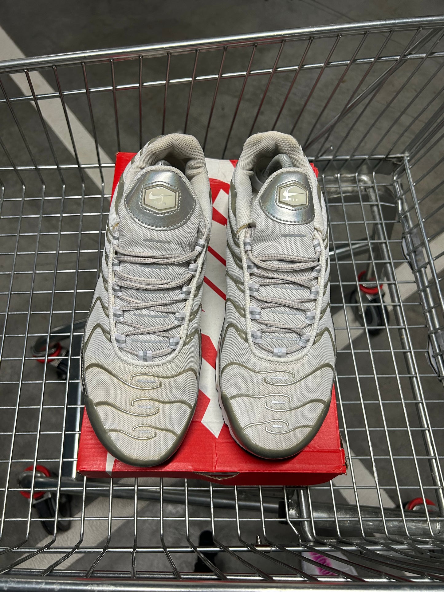 Nike Air Max Plus Silver Surfer Men’s US10.5