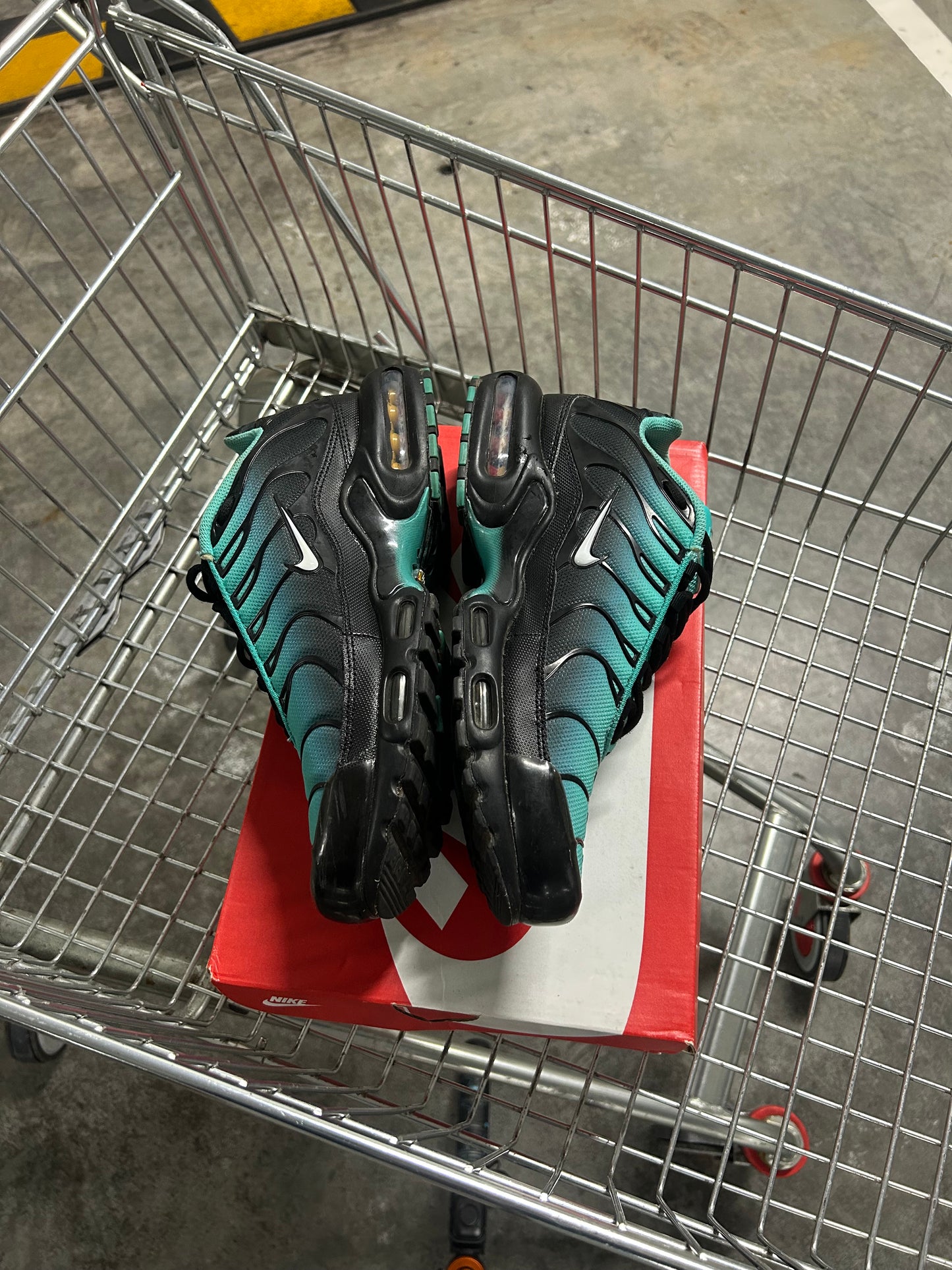 Nike Air Max Plus Aqua Fade Men’s US10.5