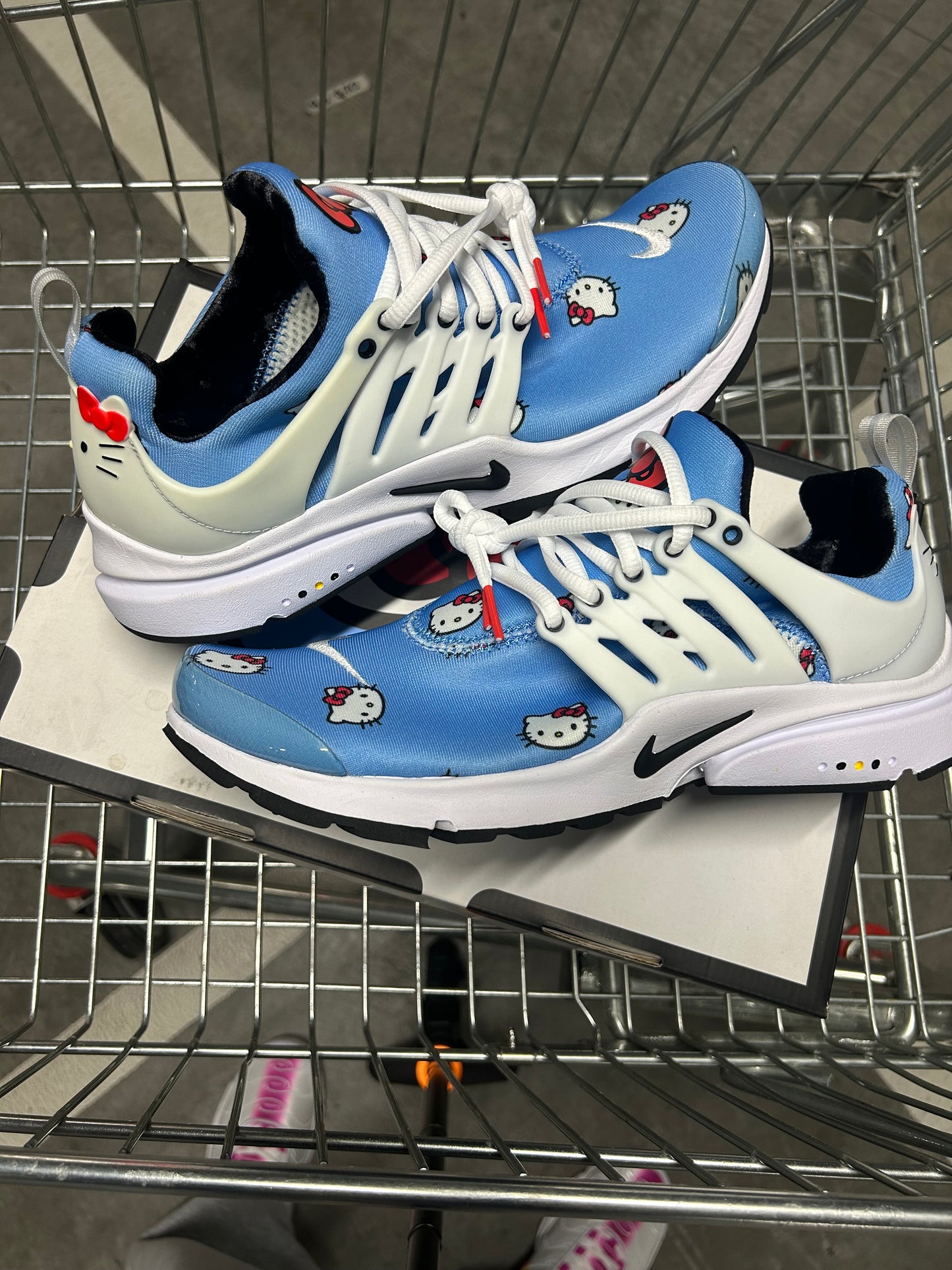 Nike Air Presto Hello Kitty’s Men’s US10