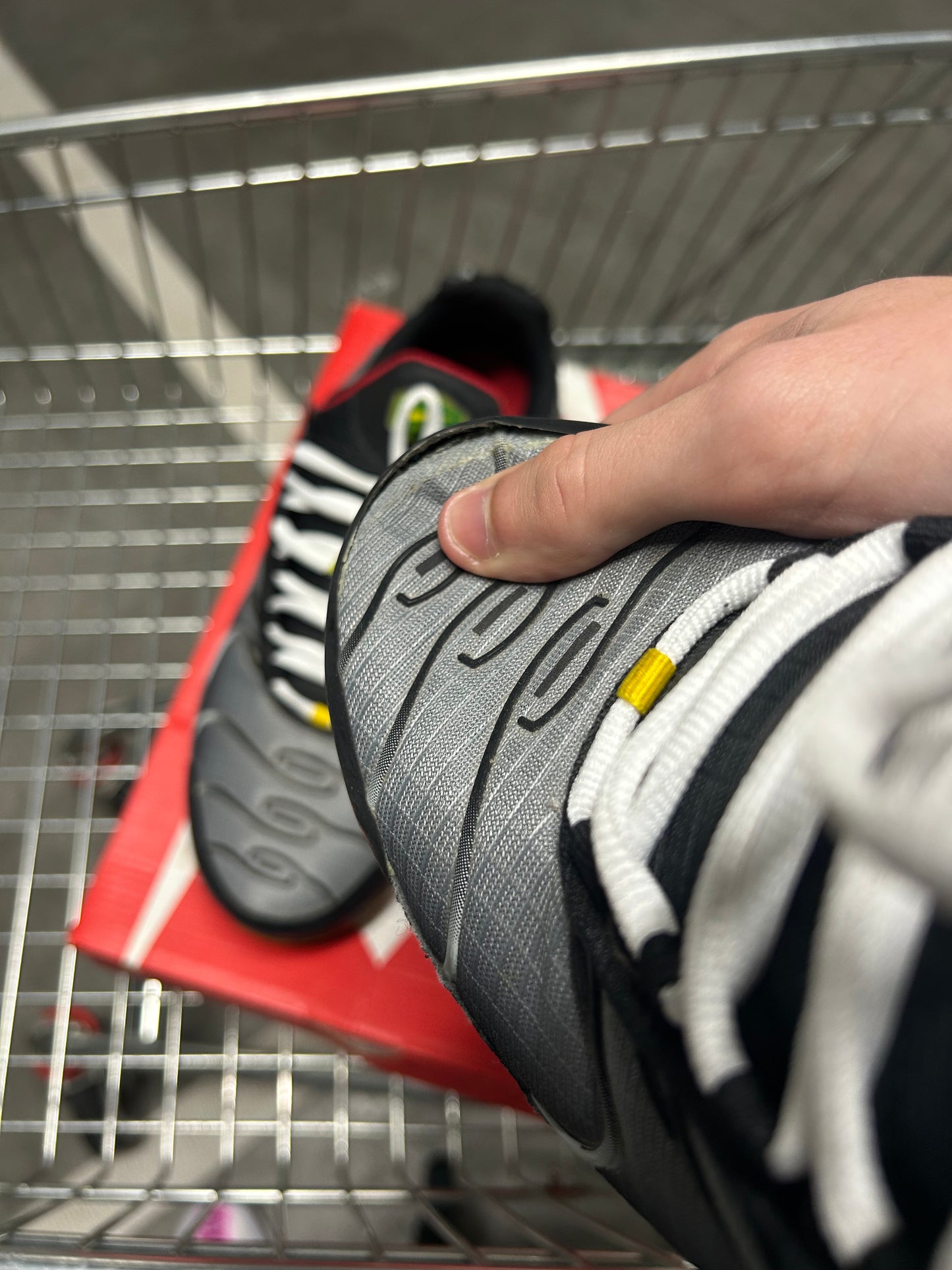 Nike Air Max Plus Rasta 2012 Men’s US9.5