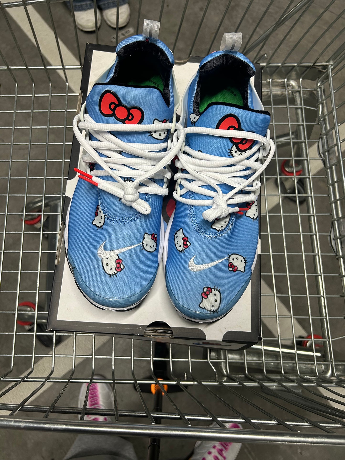 Nike Air Presto Hello Kitty’s Men’s US10