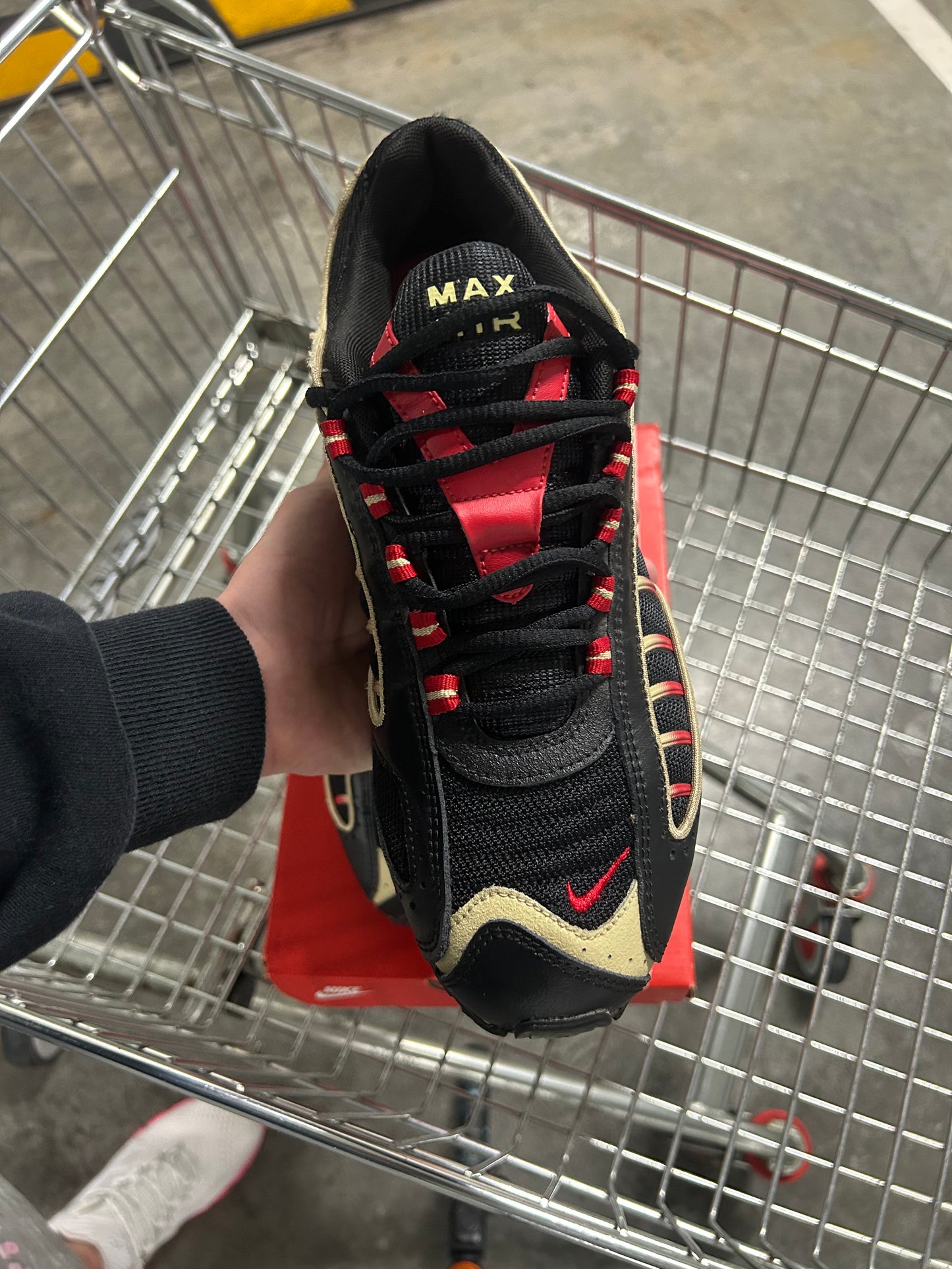 Nike Tailwind 4 Black Gold Red Men’s US9