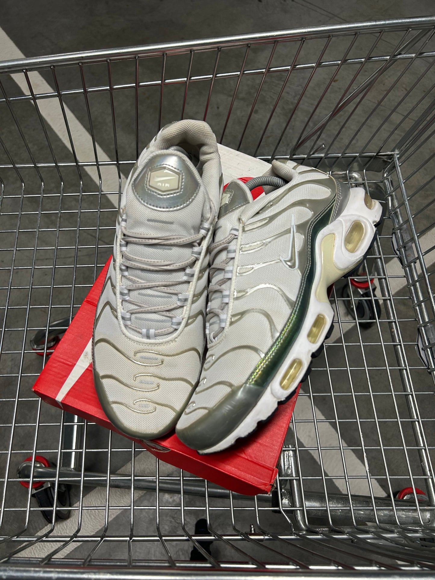 Nike Air Max Plus Silver Surfer Men’s US10.5