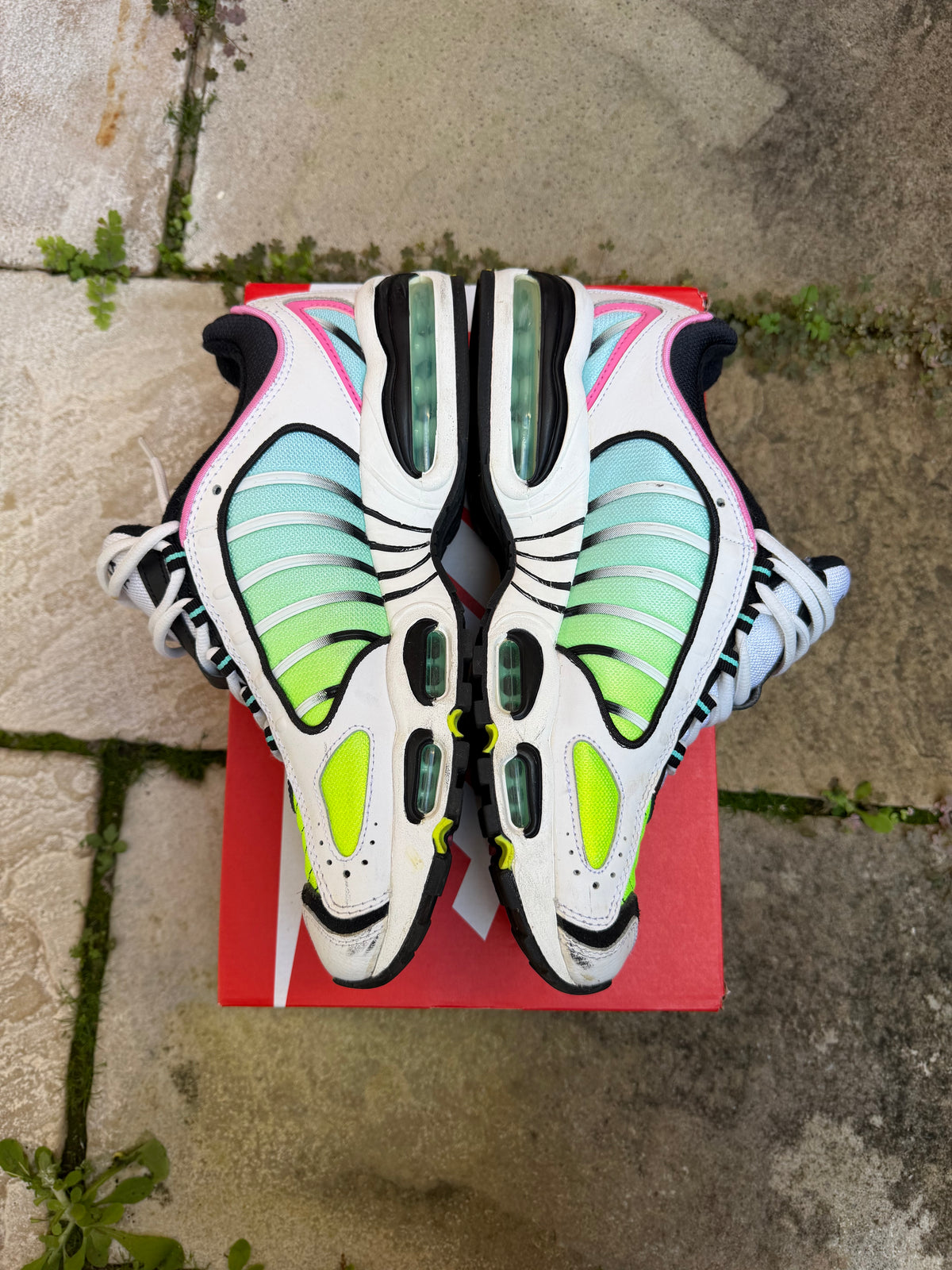 Nike Tailwind 4 “Aurora Green” US11 Men’s