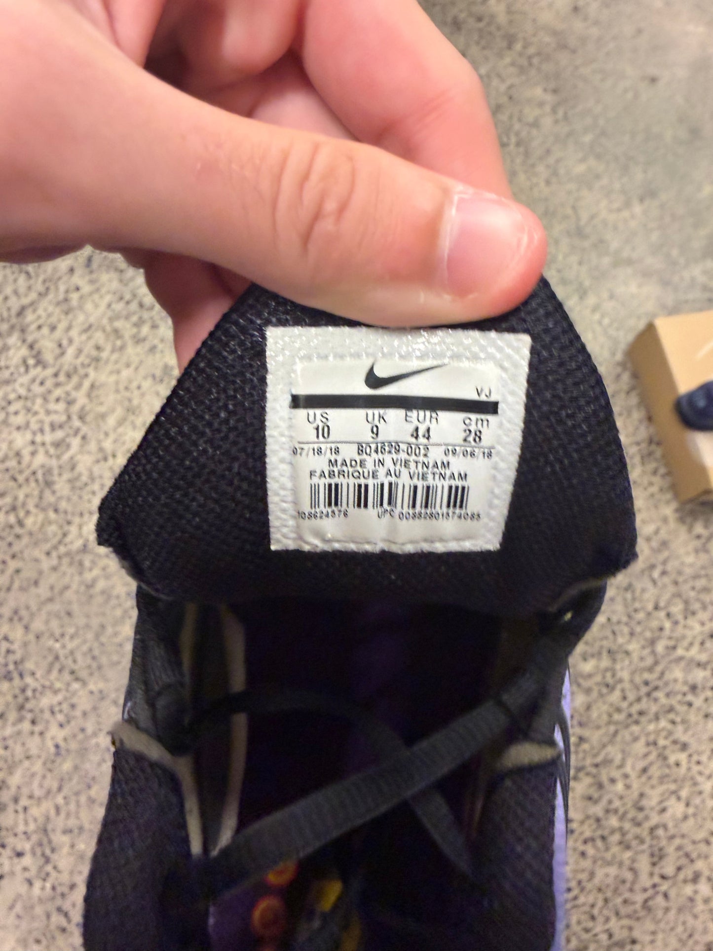 Nike Air Max Plus "Purple Volts" US10 Men's (2018 Release)