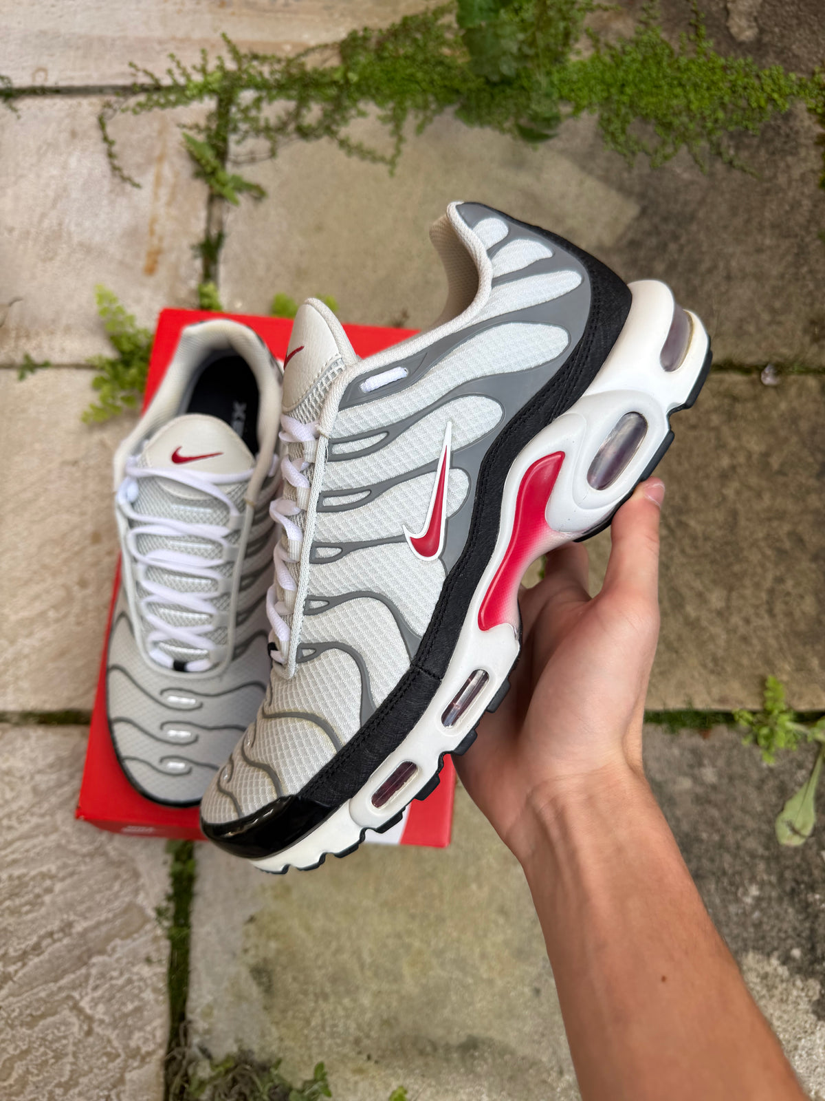 Nike Air Max Plus “Photon Dust” US10.5 Men’s