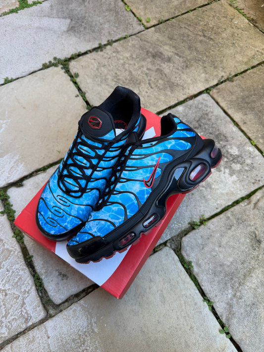 Nike Air Max Plus "Shark" US10 Men's