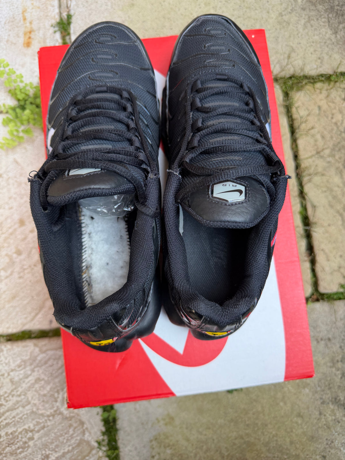 Nike Air Max Plus “Multi Swoosh Black” US9 Men’s