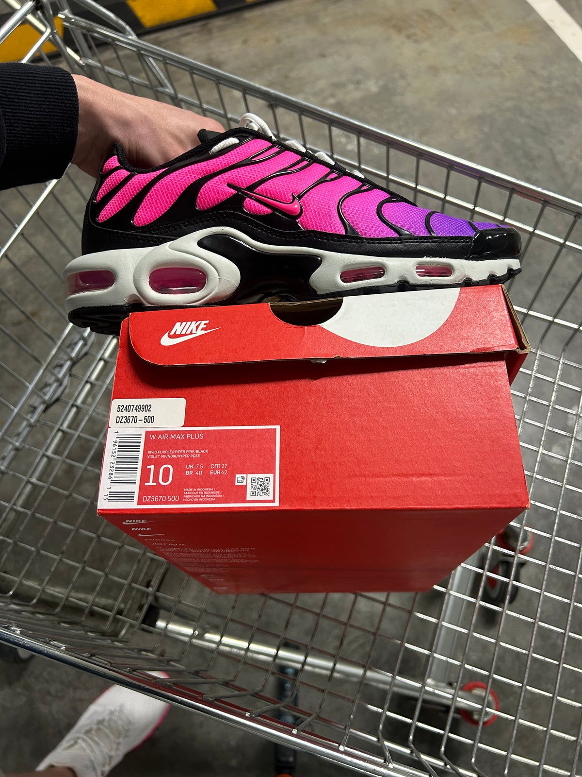 Nike Air Max Plus Dusks Women’s 10 / Men’s 8.5-9