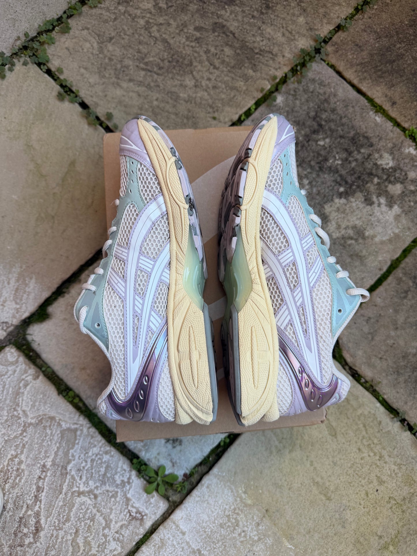 ASICS GEL KAYANO 14 "Cream Dusk Violet" US9 Men's