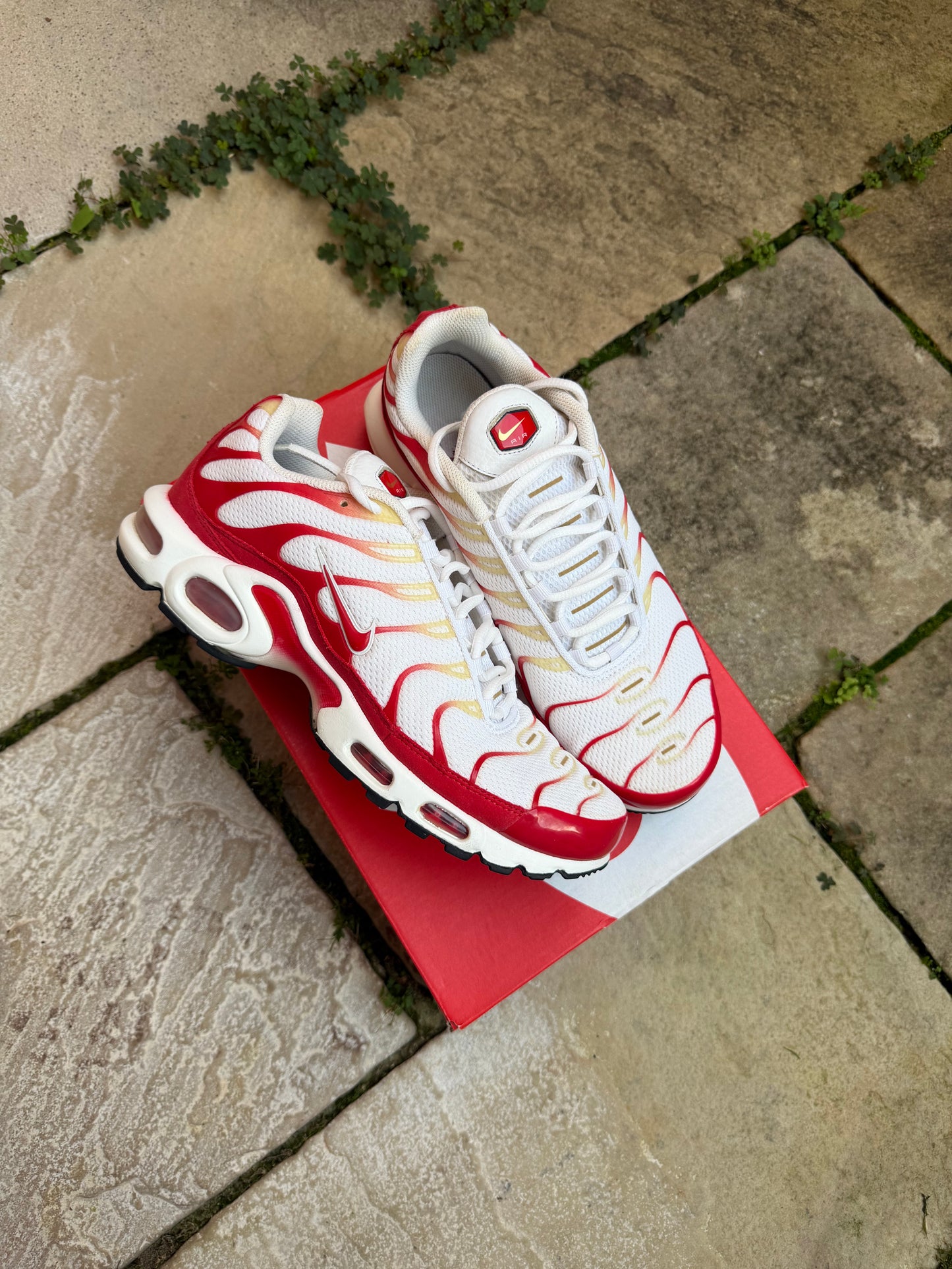Nike Air Max Plus "Arsenal" Men's US9.5