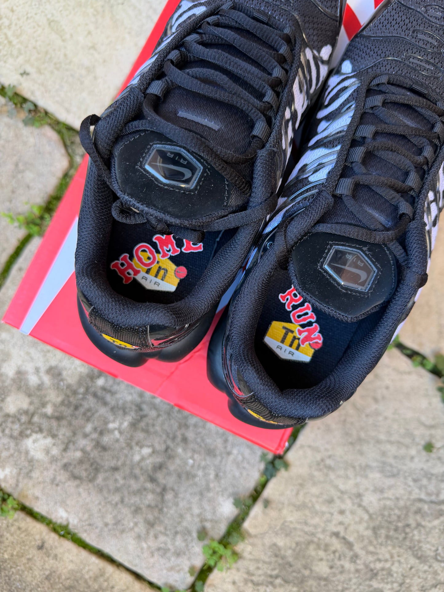 Nike Air Max Plus "Home Run" PROMO SAMPLES US8.5 Men's
