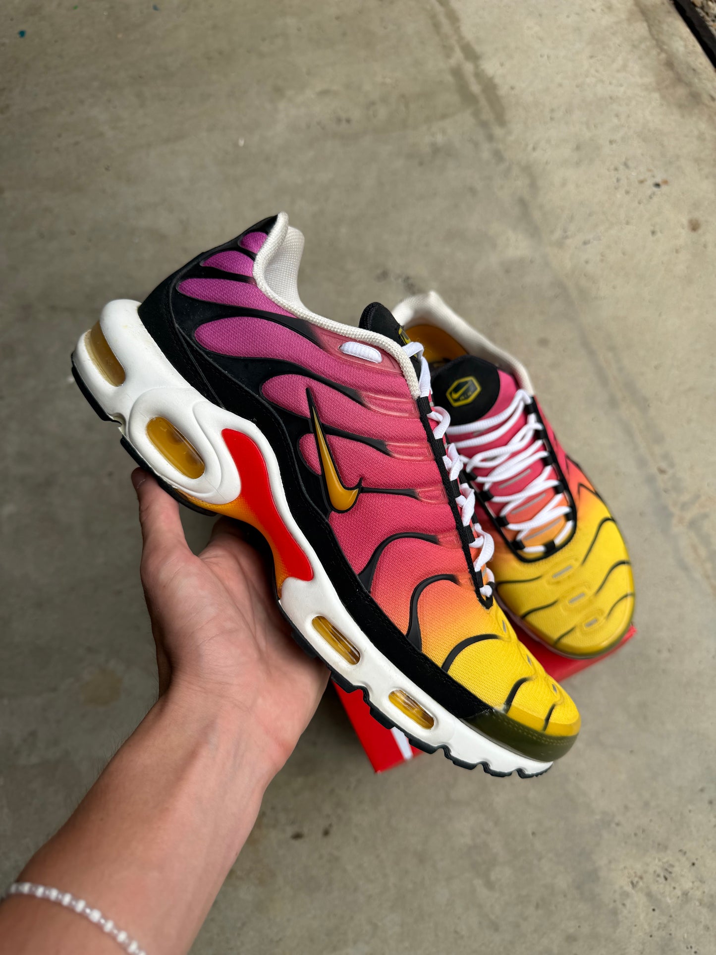 Nike Air Max Plus OG Rainbow US12 Men’s
