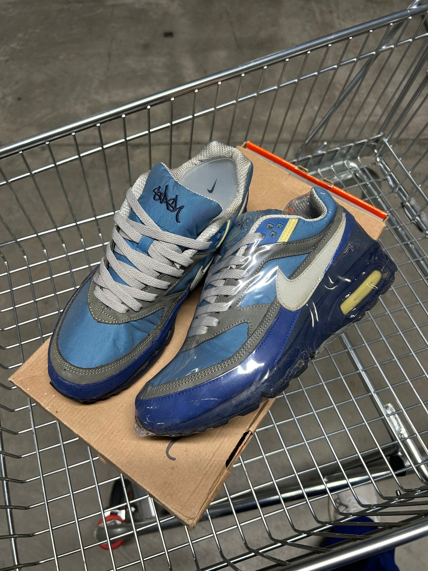 Signed by Stash, Nike Air Max BW Stash (2003) 0573-1000 US8.5 Men’s