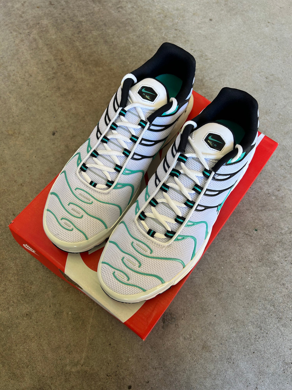 Nike Air Max Plus Tiffany Hyper Jade US10.5 Men’s