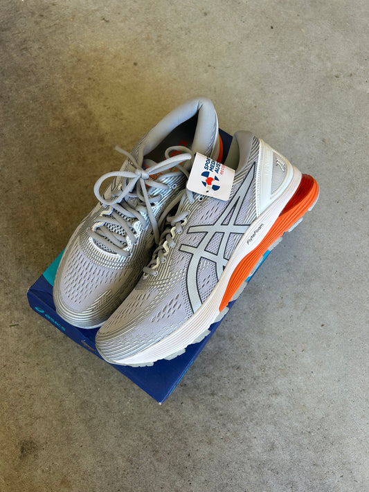 ASICS GEL Nimbus 21 Mid Grey/ White US10.5 Men’s