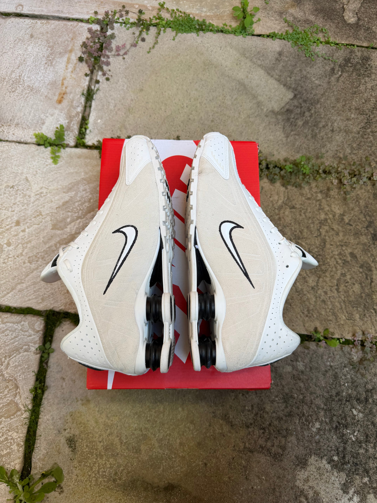 Nike Shox R4 “Summit White Orewood Brown” US11 Women’s / 9.5 Men’s