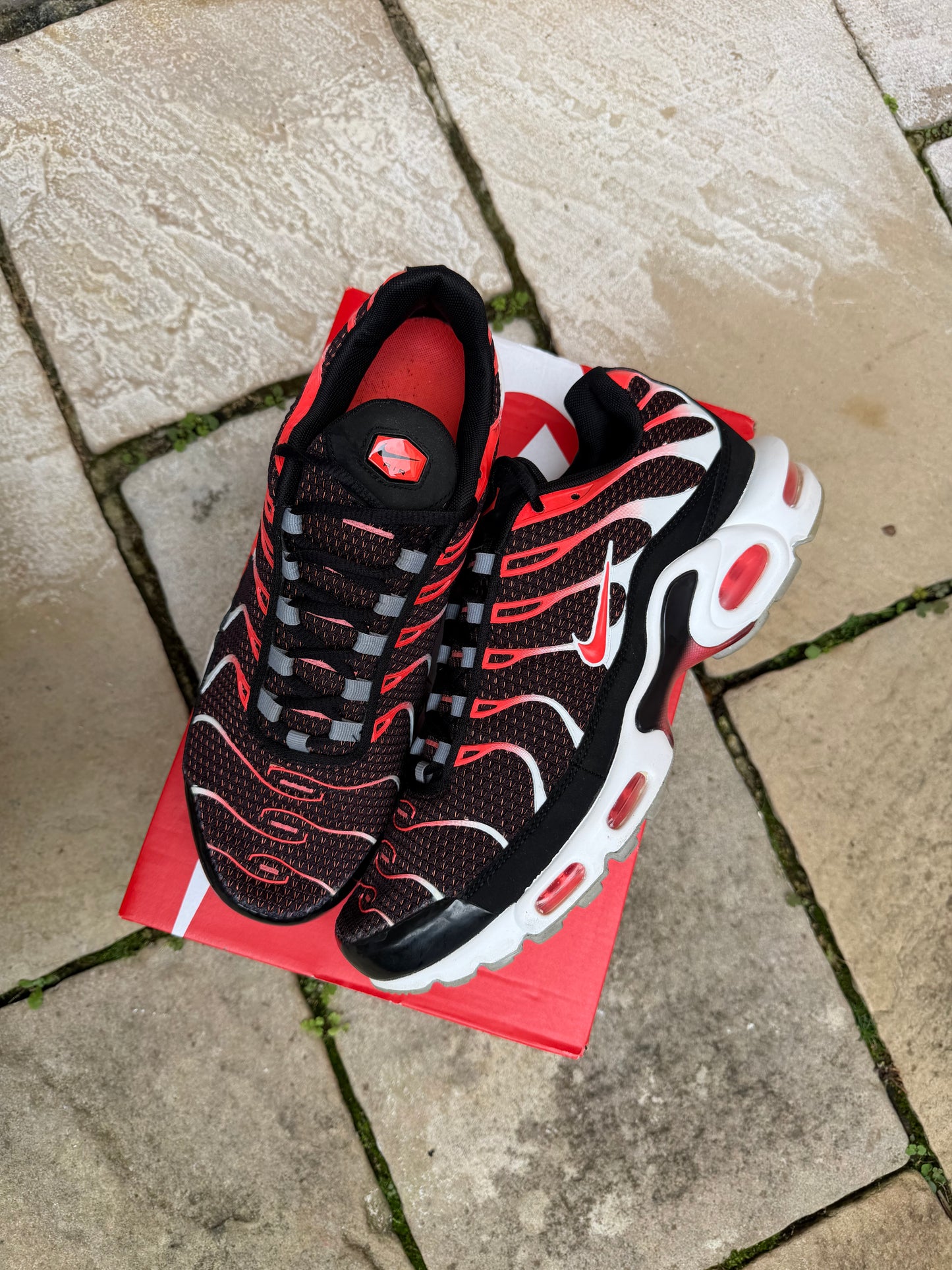 Nike Air Max Plus "Hot Siren Red" US11 Men's