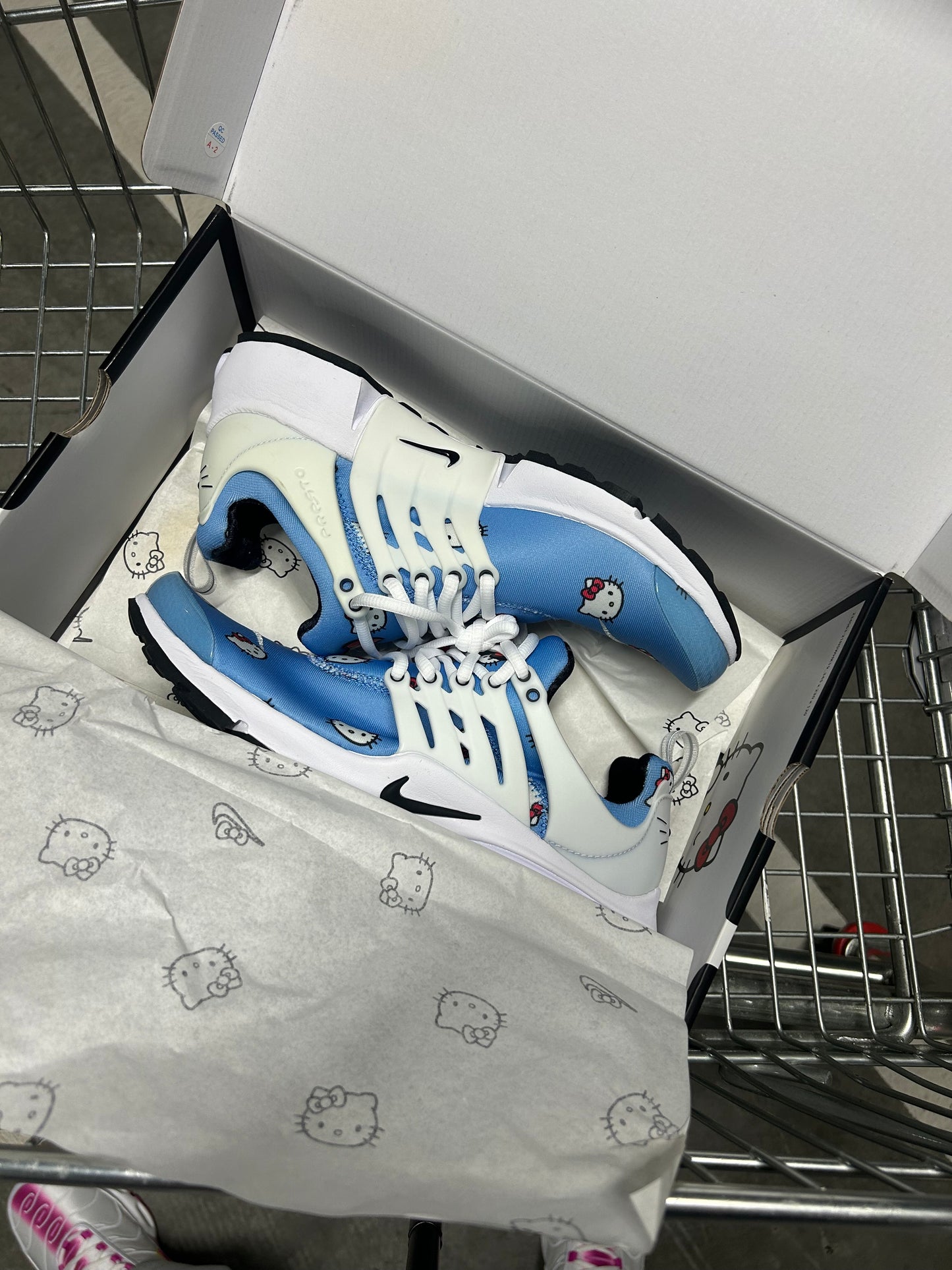 Nike Air Presto Hello Kitty’s Men’s US10