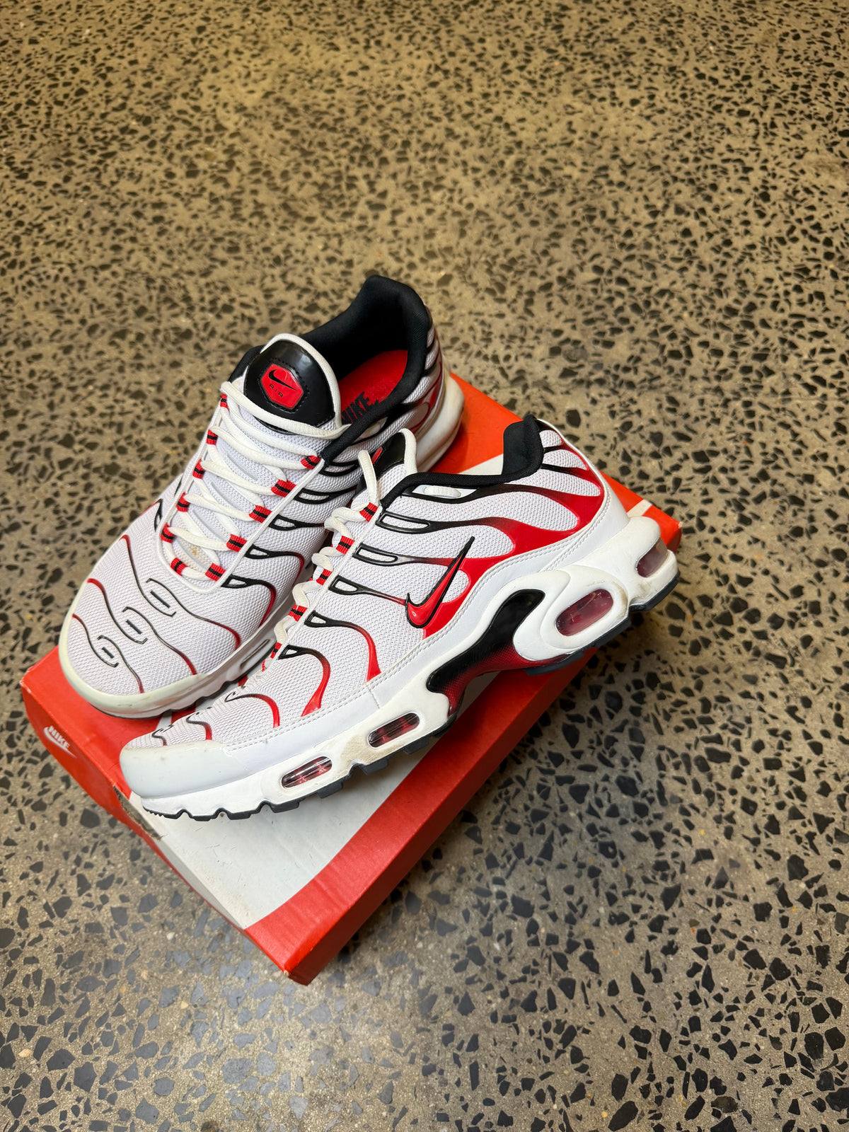 Nike Air Max Plus Kombat US10 Men's