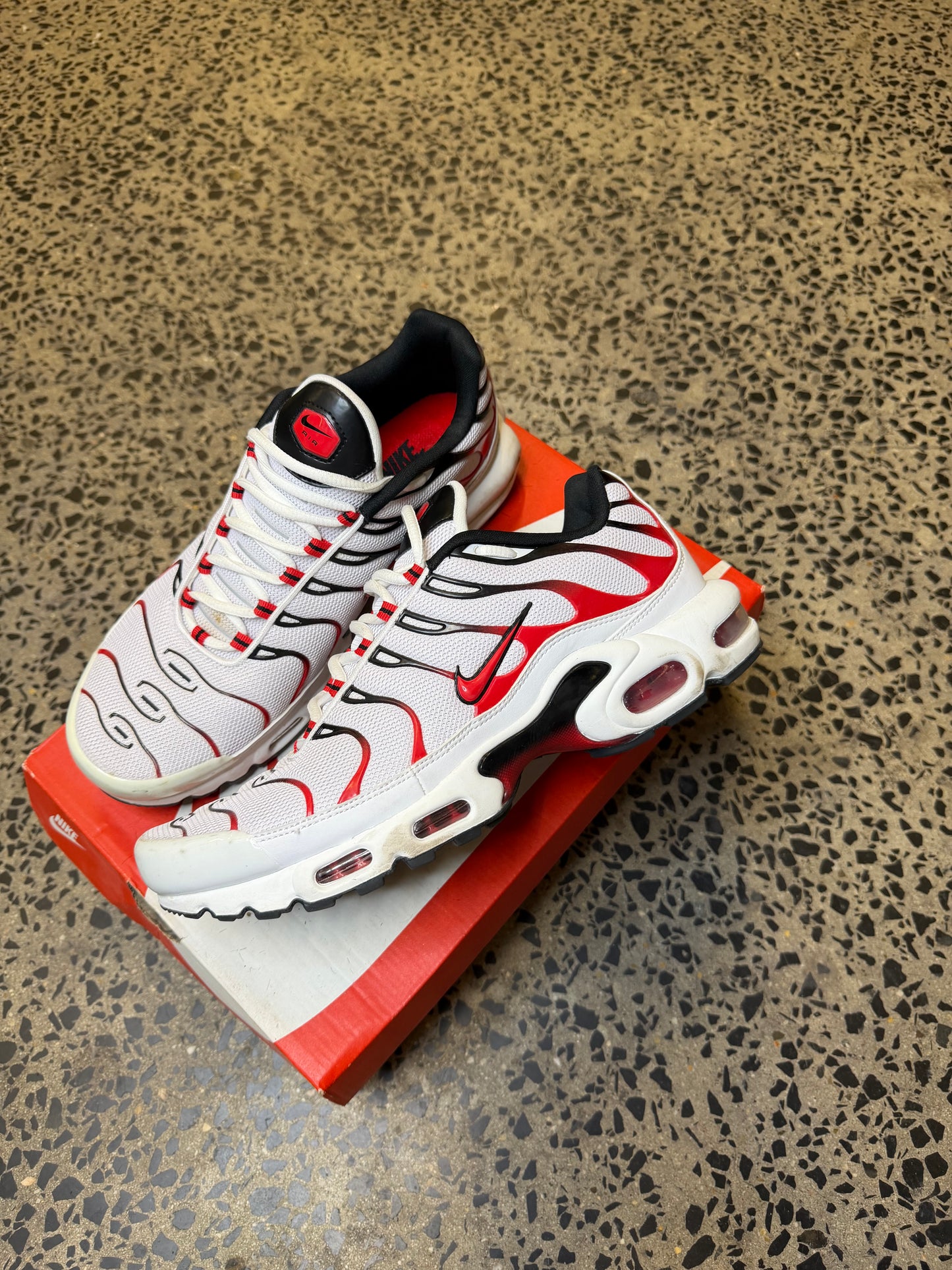 Nike Air Max Plus Kombat US10 Men's