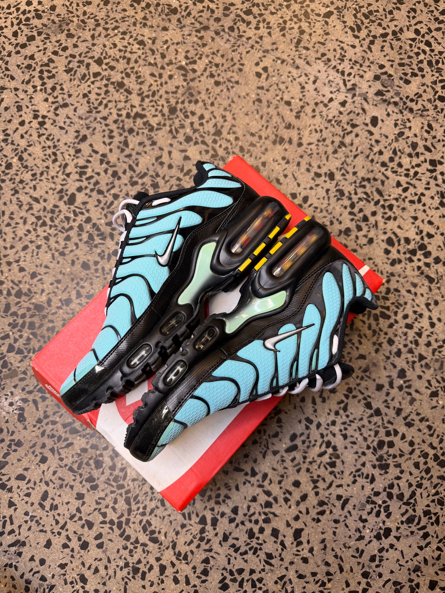 Nike Air Max Plus Dark Tiffany’s (2020) US9.5 Men’s