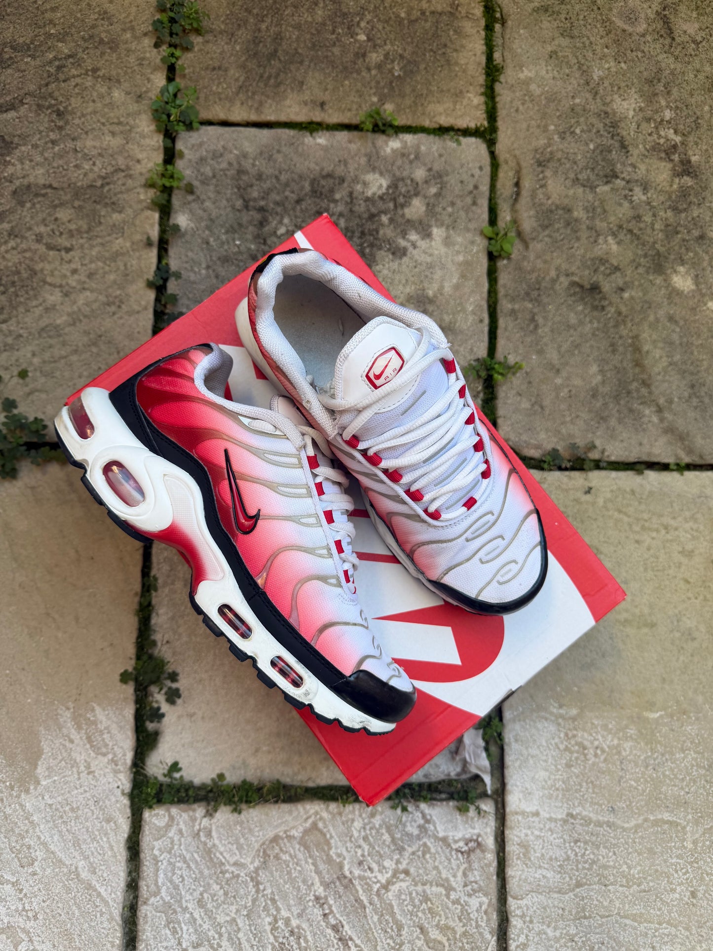 Nike Air Max Plus "White University Red" US9 Men's