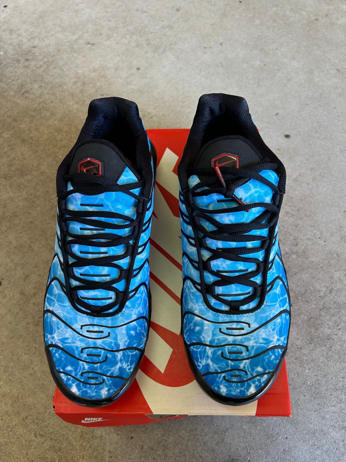 Nike Air Max Plus Shark Attack US11 Men’s