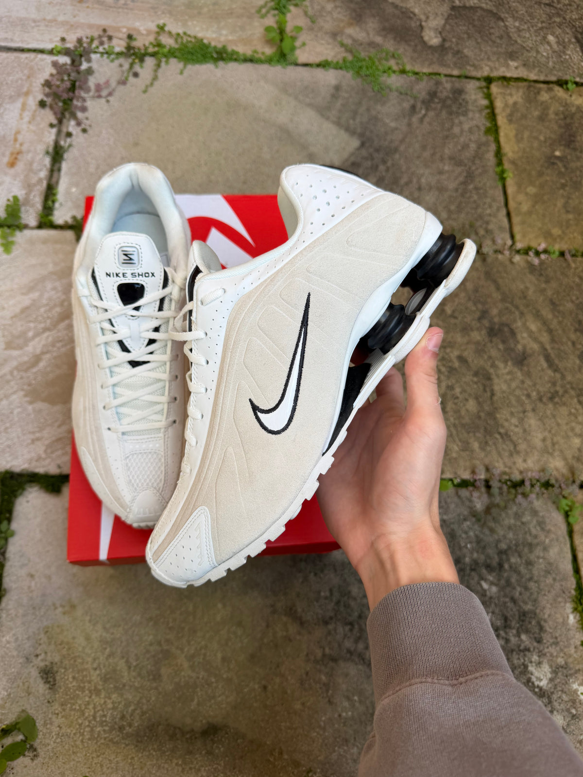 Nike Shox R4 “Summit White Orewood Brown” US11 Women’s / 9.5 Men’s