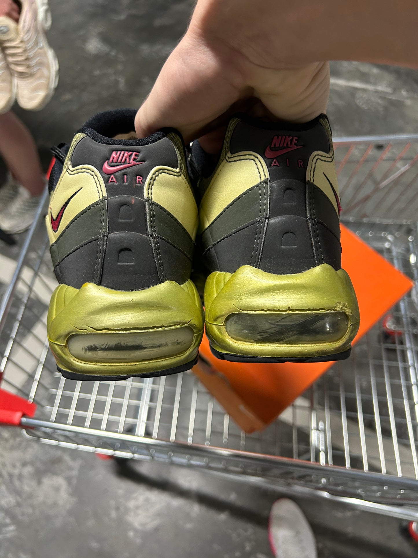 Nike Air Max 95 Premium Black Flamingo Pilgrim (2007) US9 Men’s