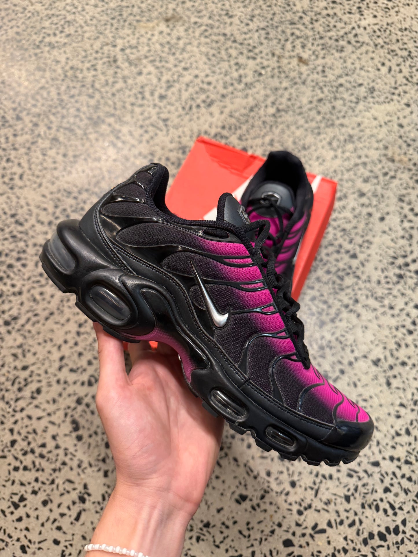 Nike Air Max Plus Pink Deadpool US9 Men’s