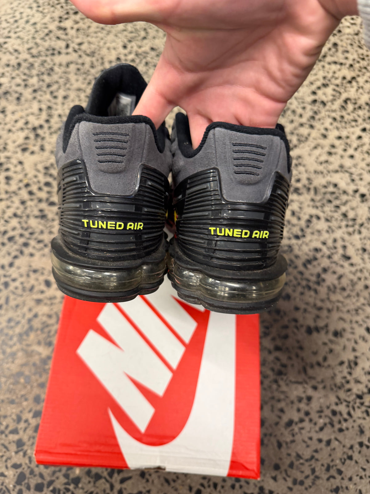 Nike Air Max Plus 3 “Anthracite Volt” US10 Men’s