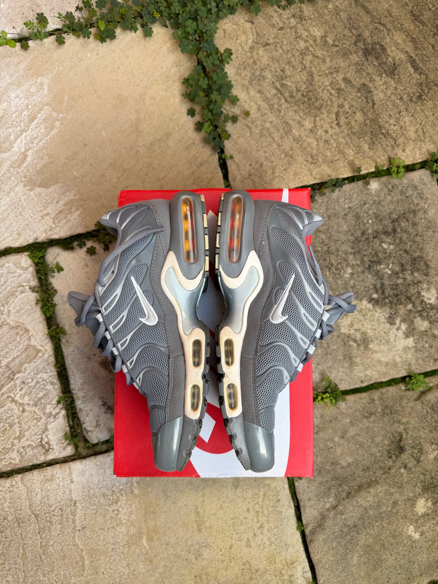 Nike Air Max Plus "Cool Grey" (2015) US9 Men's