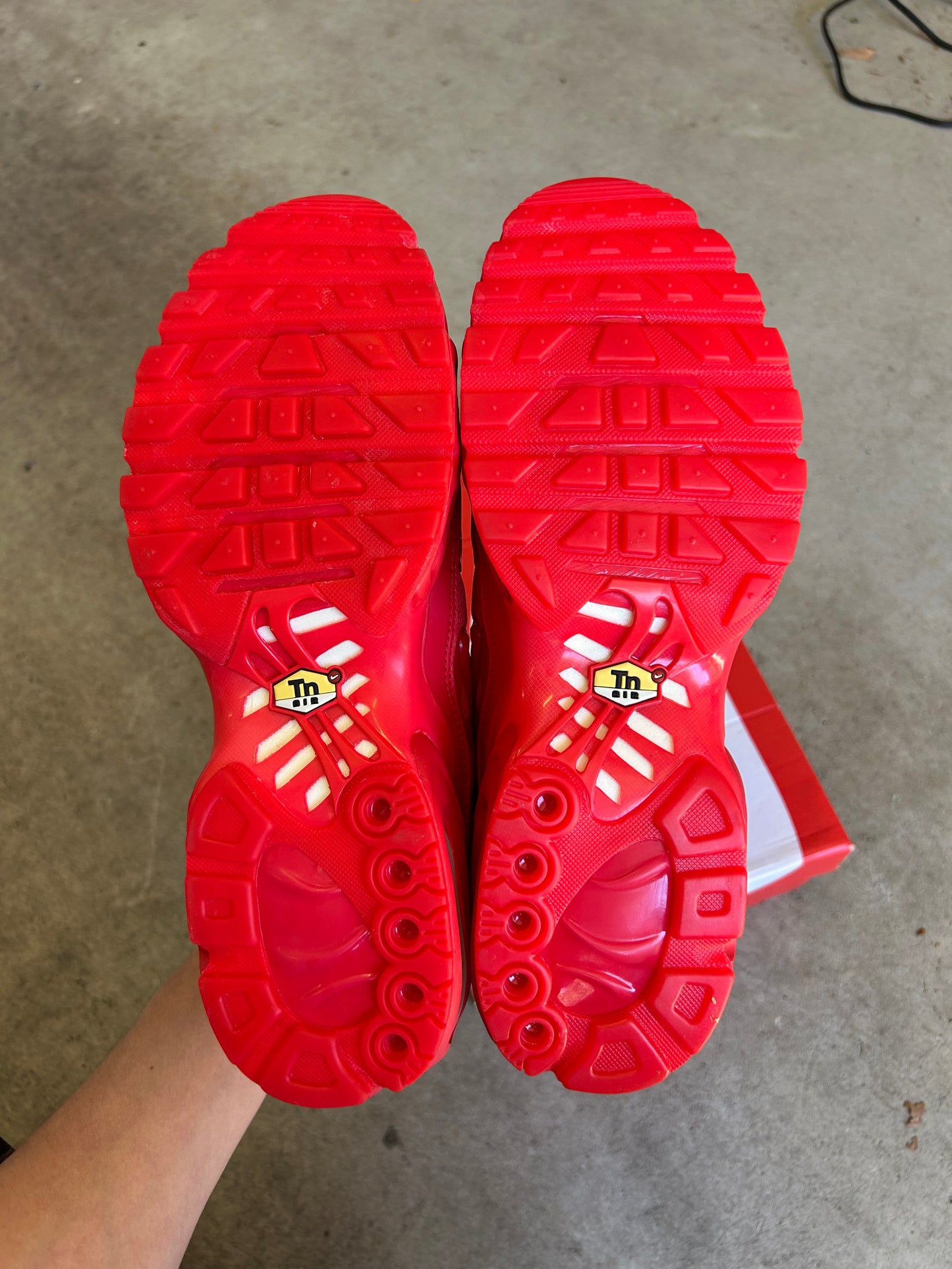 Nike Air Max Plus AU Lava US10.5 Men’s