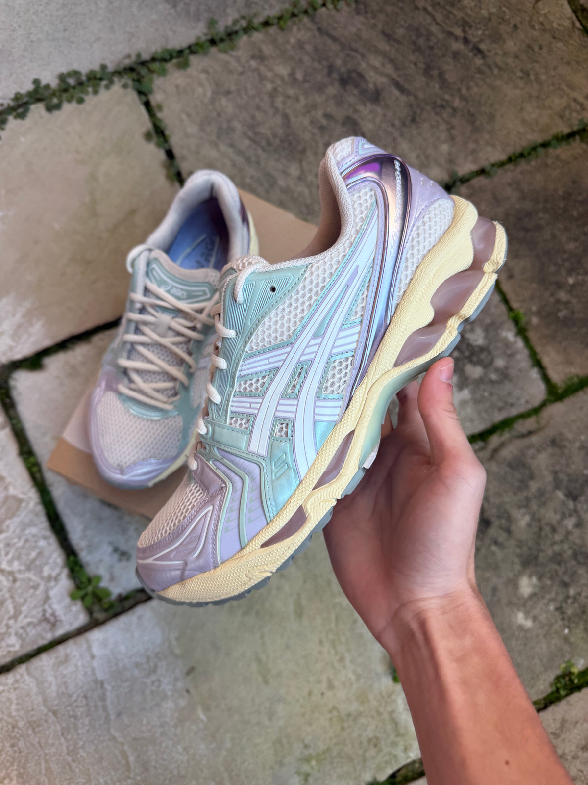 ASICS GEL KAYANO 14 "Cream Dusk Violet" US9 Men's