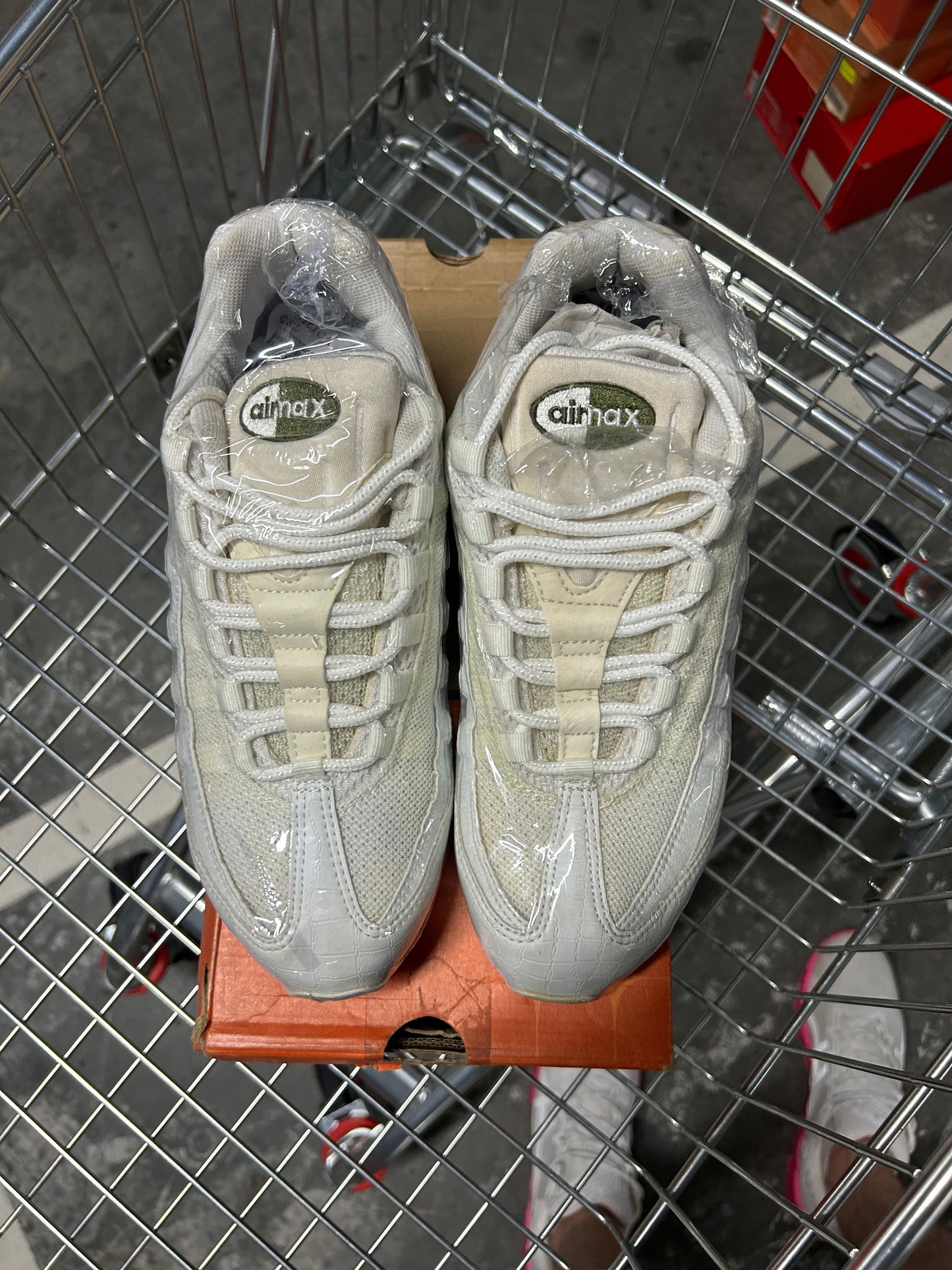 Nike Air Max 95 White Monsters (2001) US9 Mens