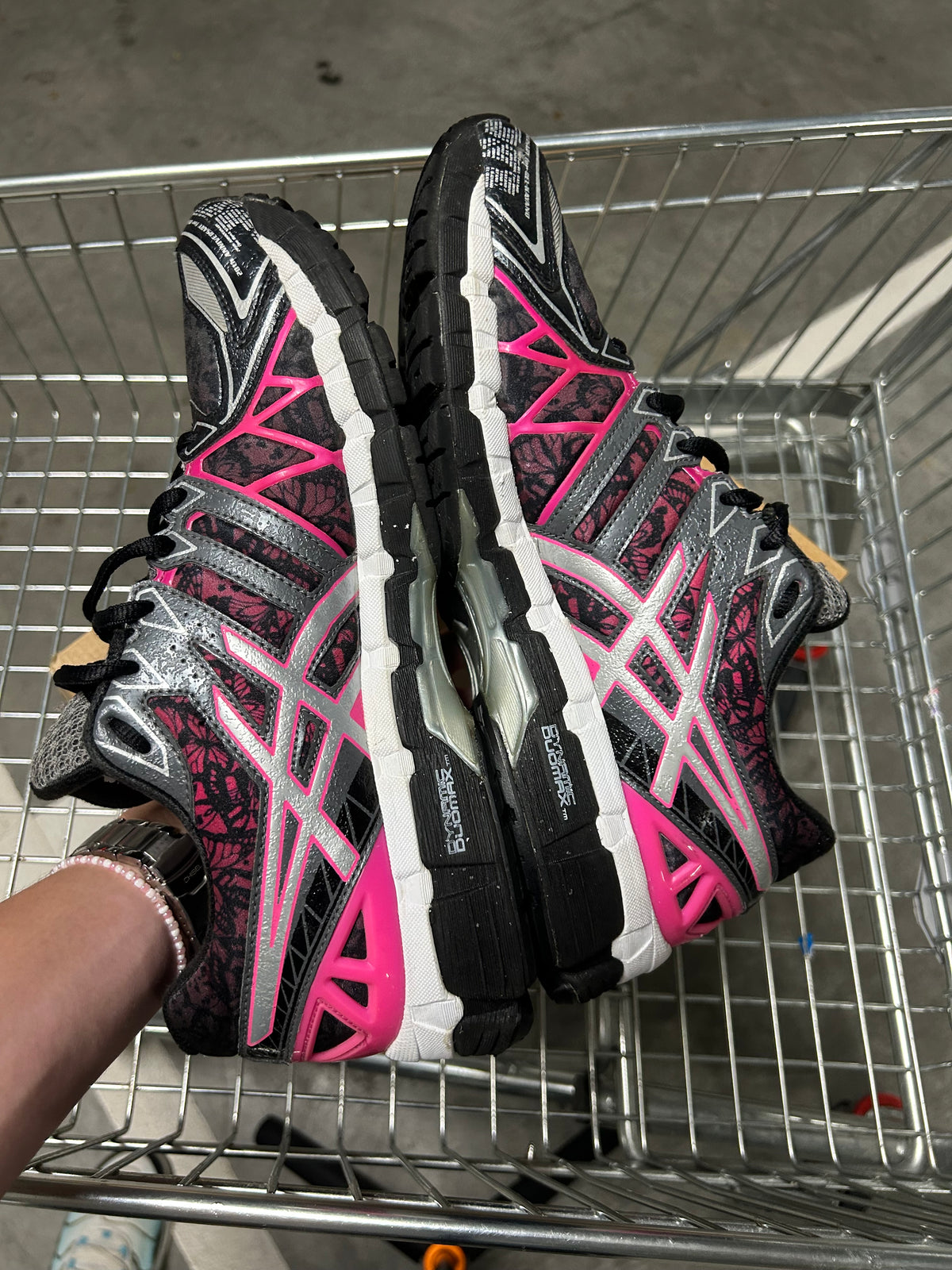 ASICS Gel Kayano 20 Swarms US11 Women's / US9.5 Men's