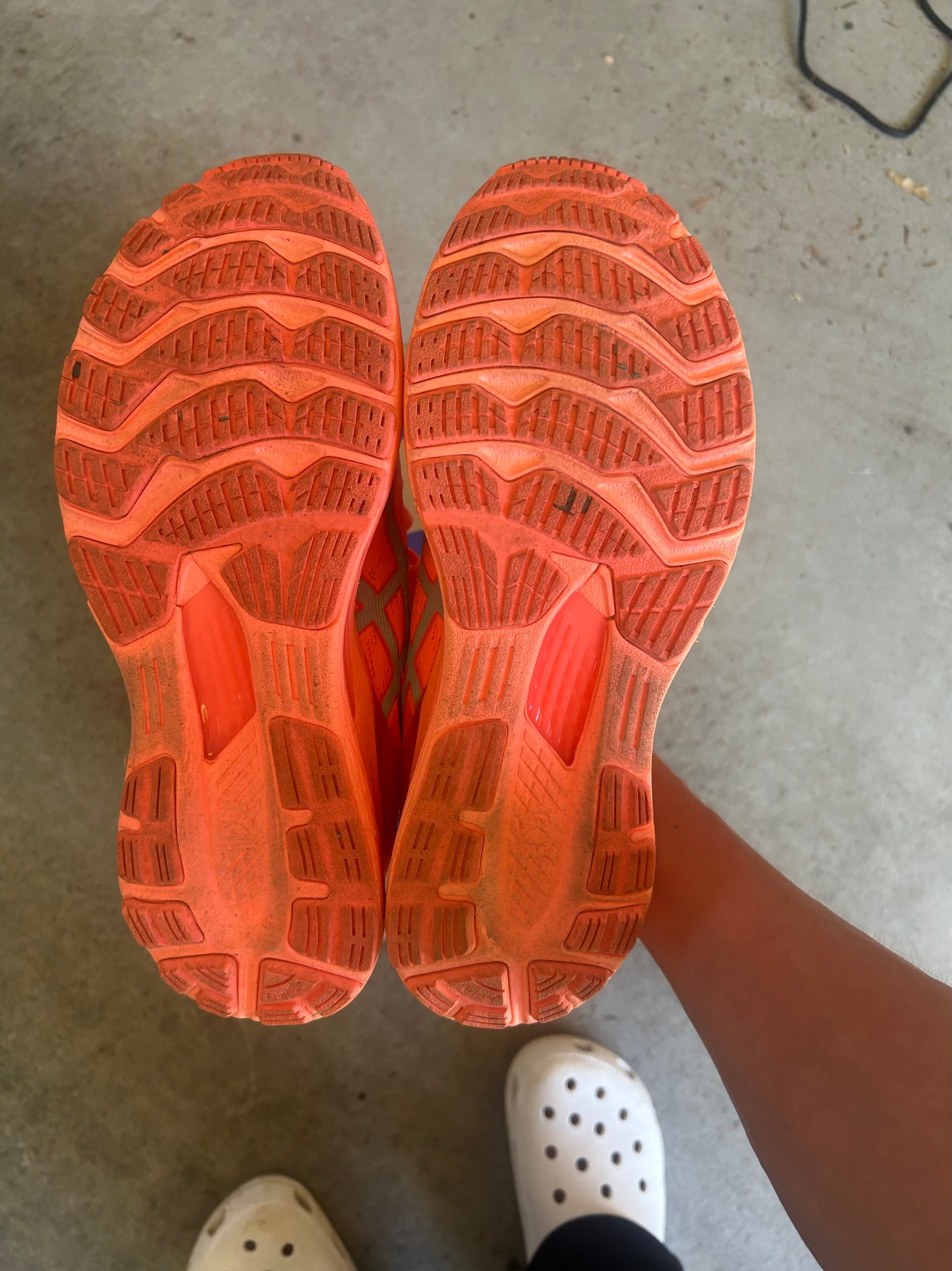 ASICS Gel Kayano 28 Coral Lite Show